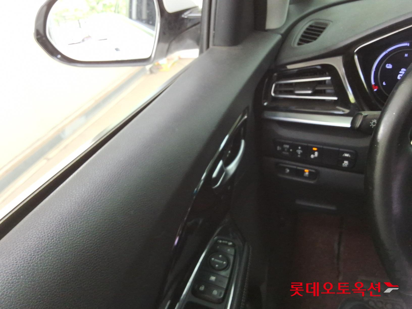 Kia Niro EV id 2684504 из Кореи 28