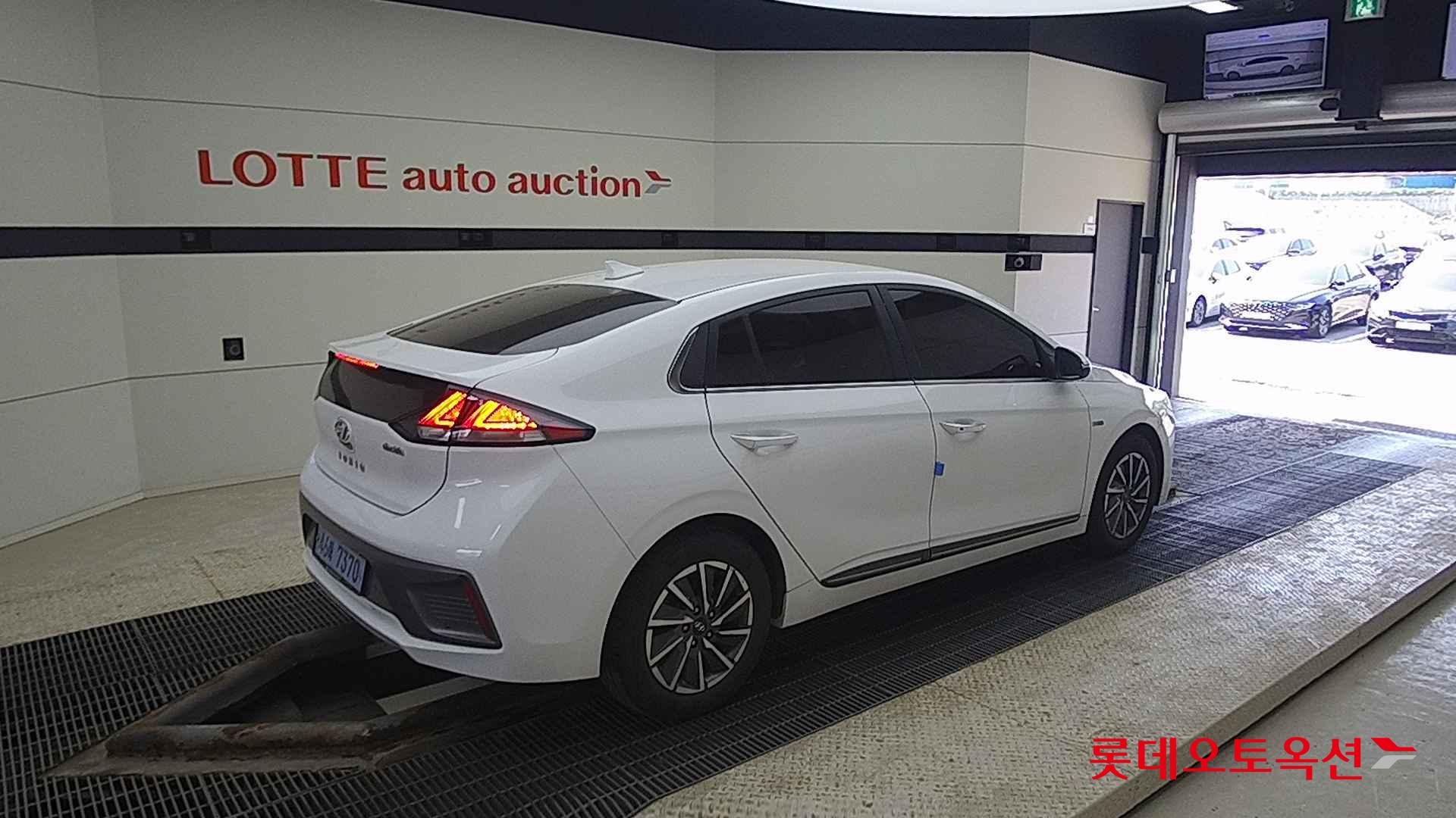 Hyundai IONIQ Electric id 2679409 из Кореи 19