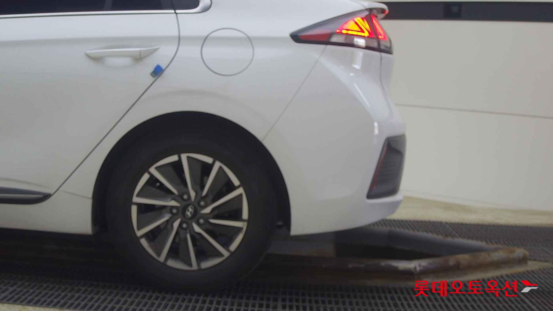 Hyundai IONIQ Electric id 2679409 из Кореи 22