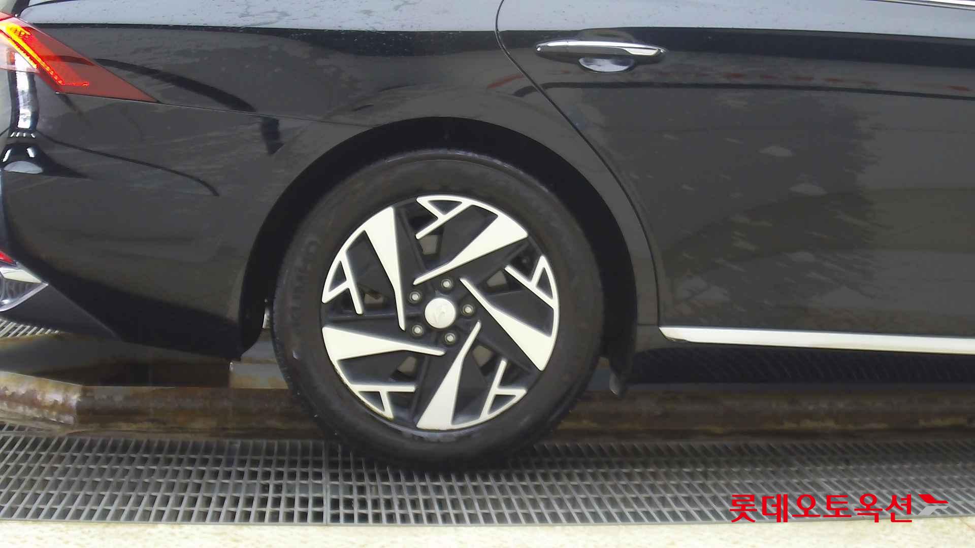 Hyundai Grandeur Hybrid id 2684494 из Кореи 24