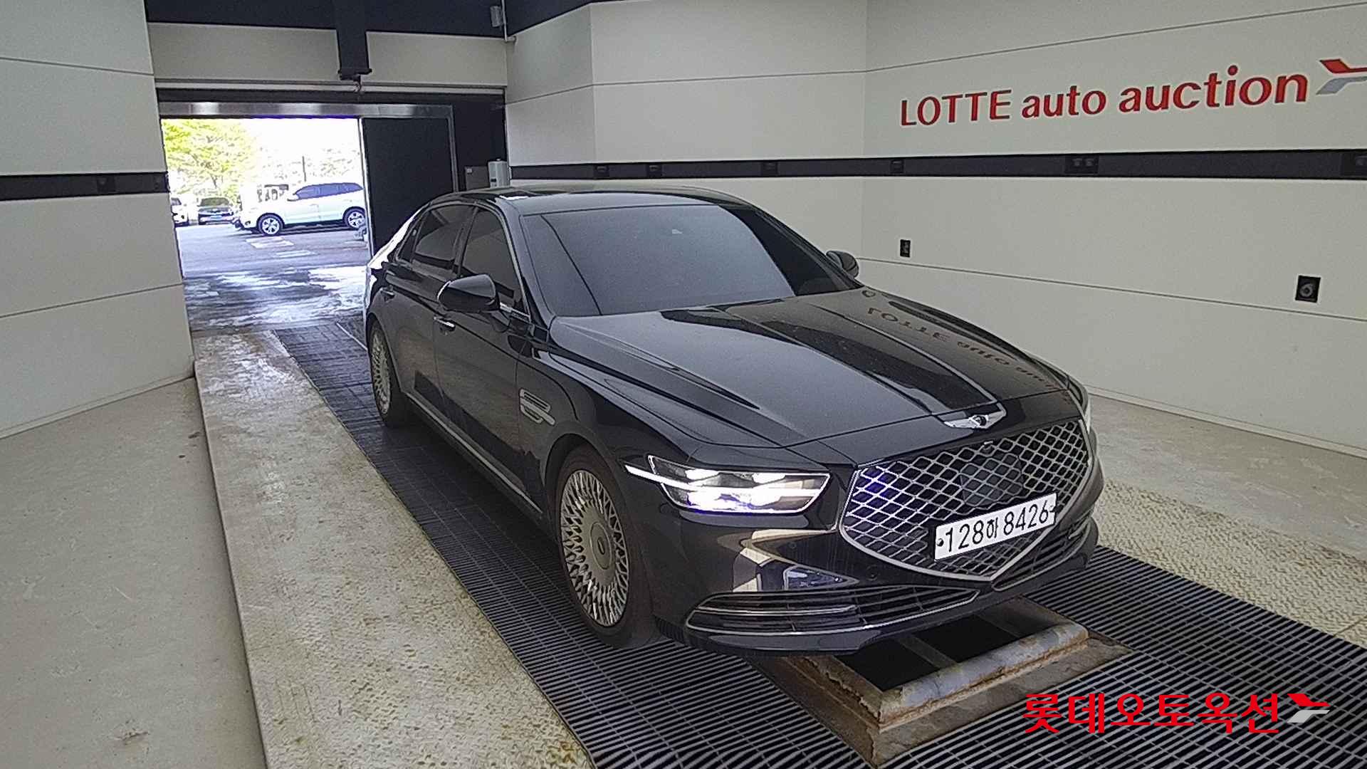 Hyundai G90 id 2663165 из Кореи 15