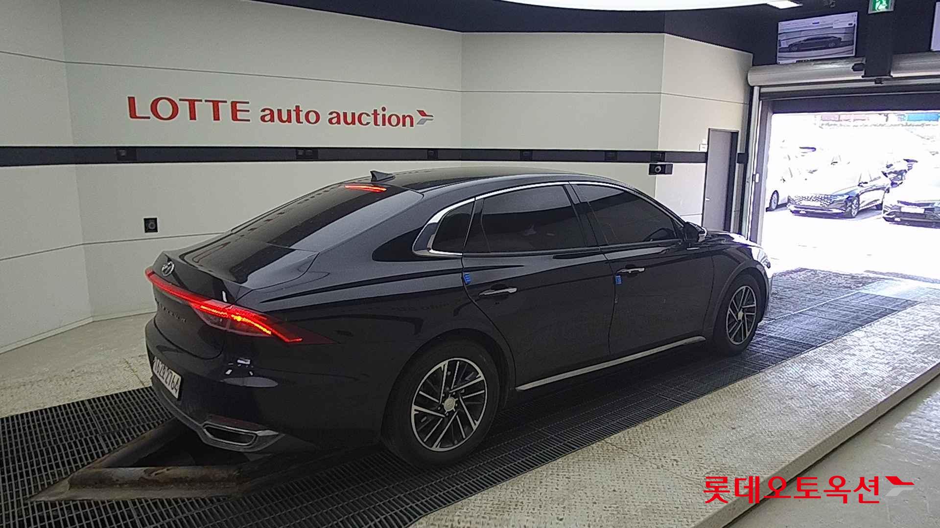 Hyundai Grandeur id 2668367 из Кореи 19