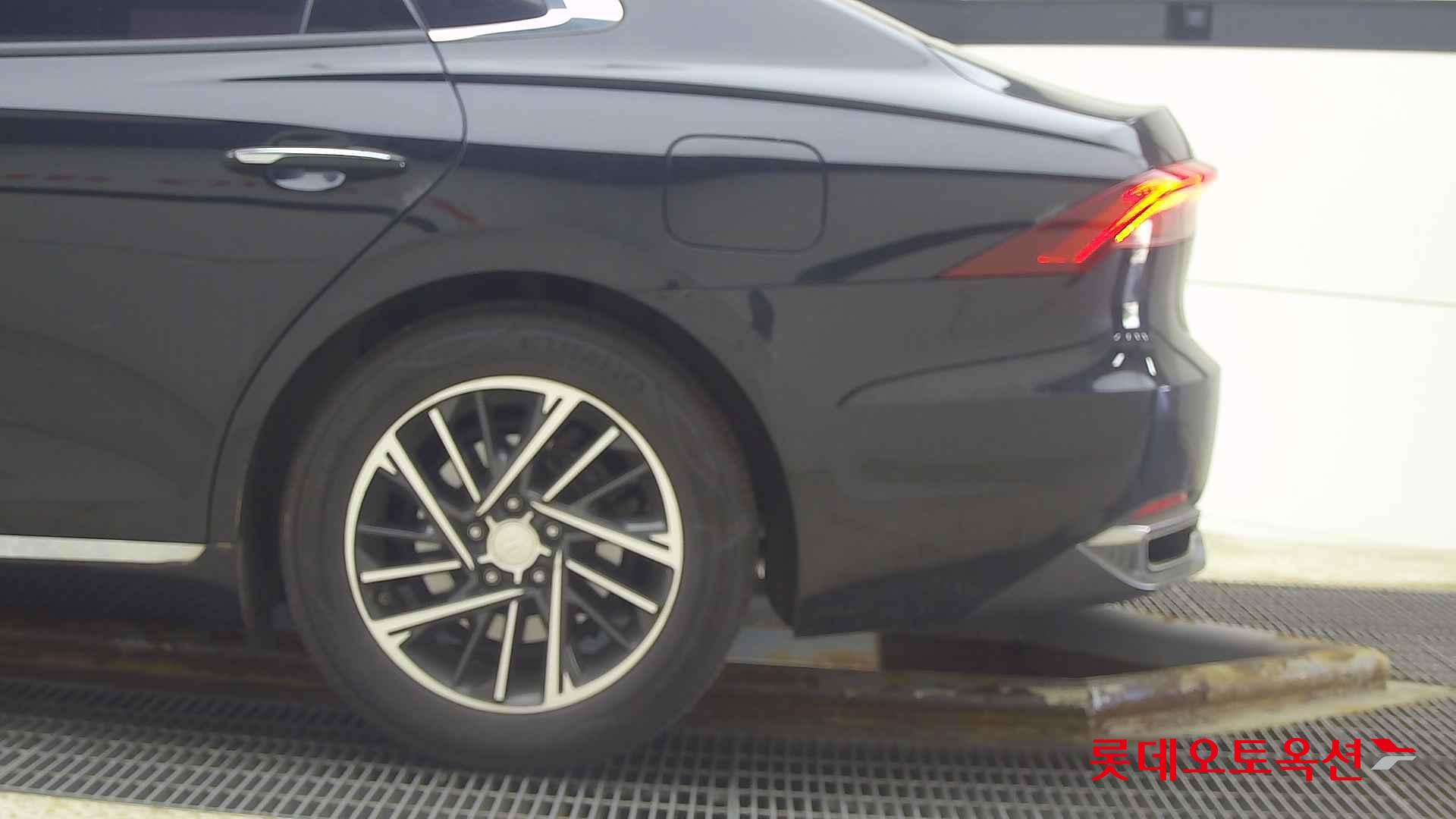 Hyundai Grandeur id 2668367 из Кореи 22