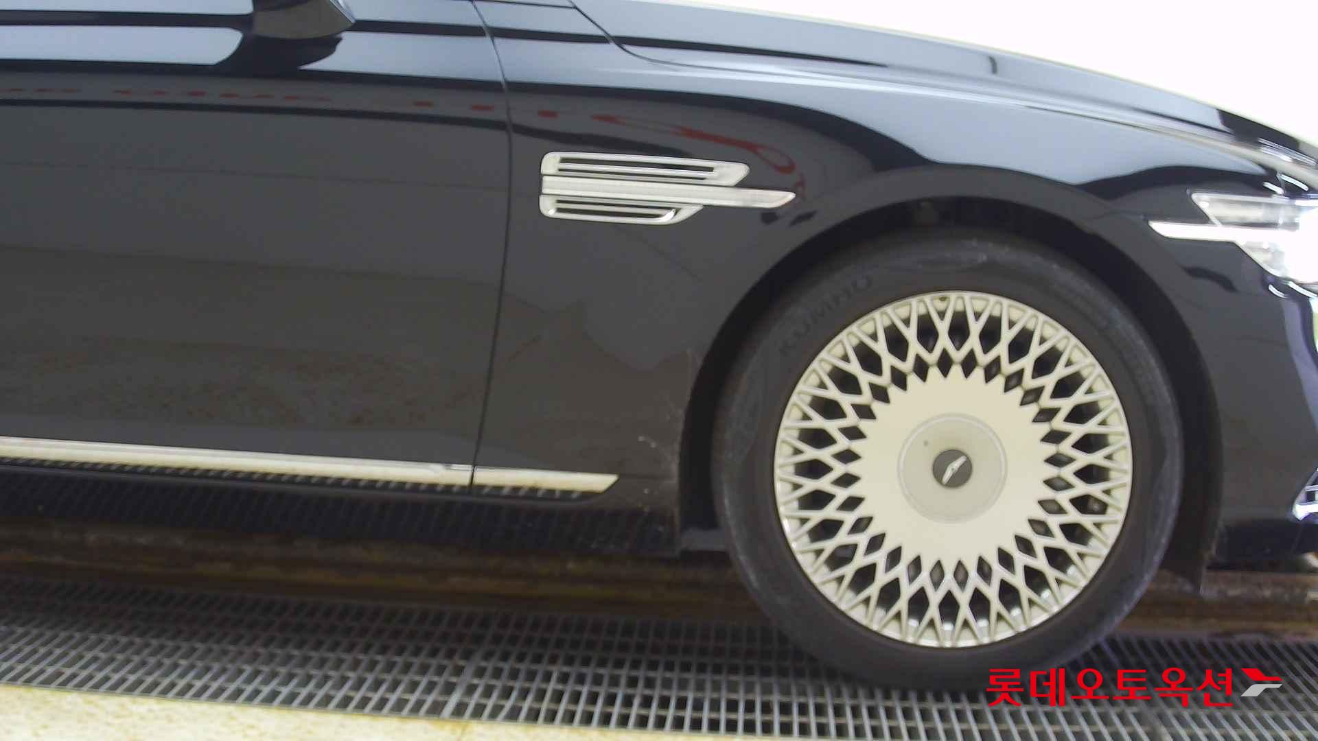 Hyundai G90 id 2668408 из Кореи 23