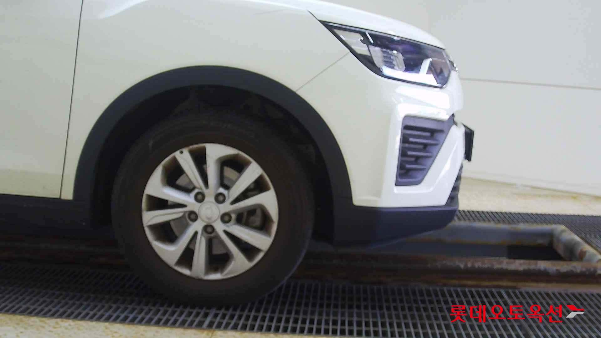 SsangYong Tivoli id 2684570 из Кореи 23