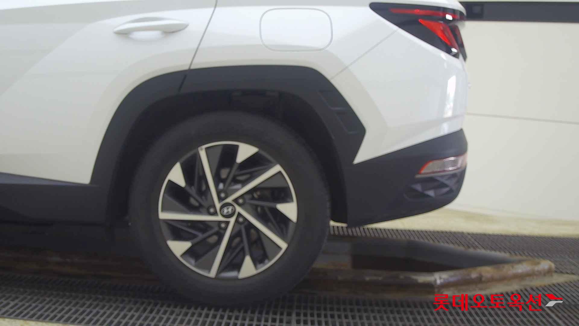 Hyundai Tucson Hybrid id 2708708 из Кореи 22