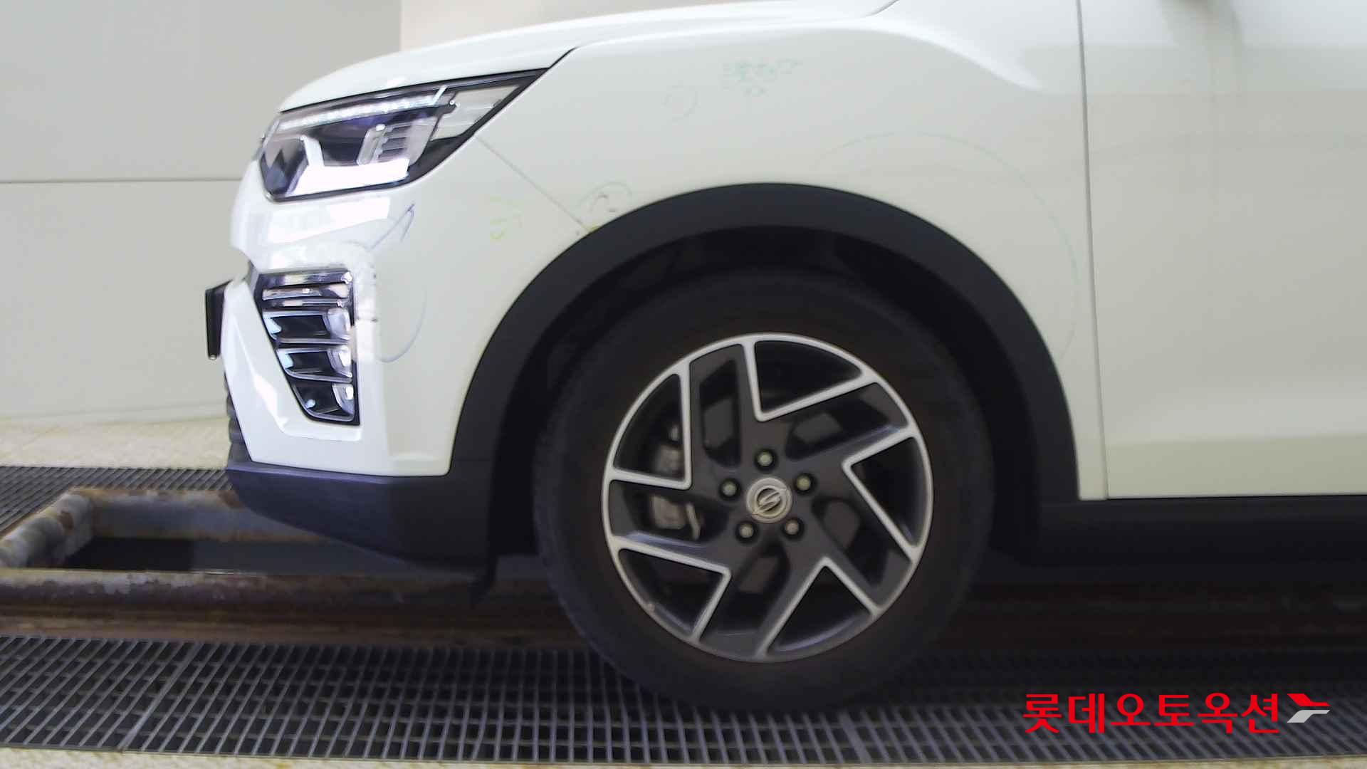 SsangYong Tivoli id 2668469 из Кореи 21