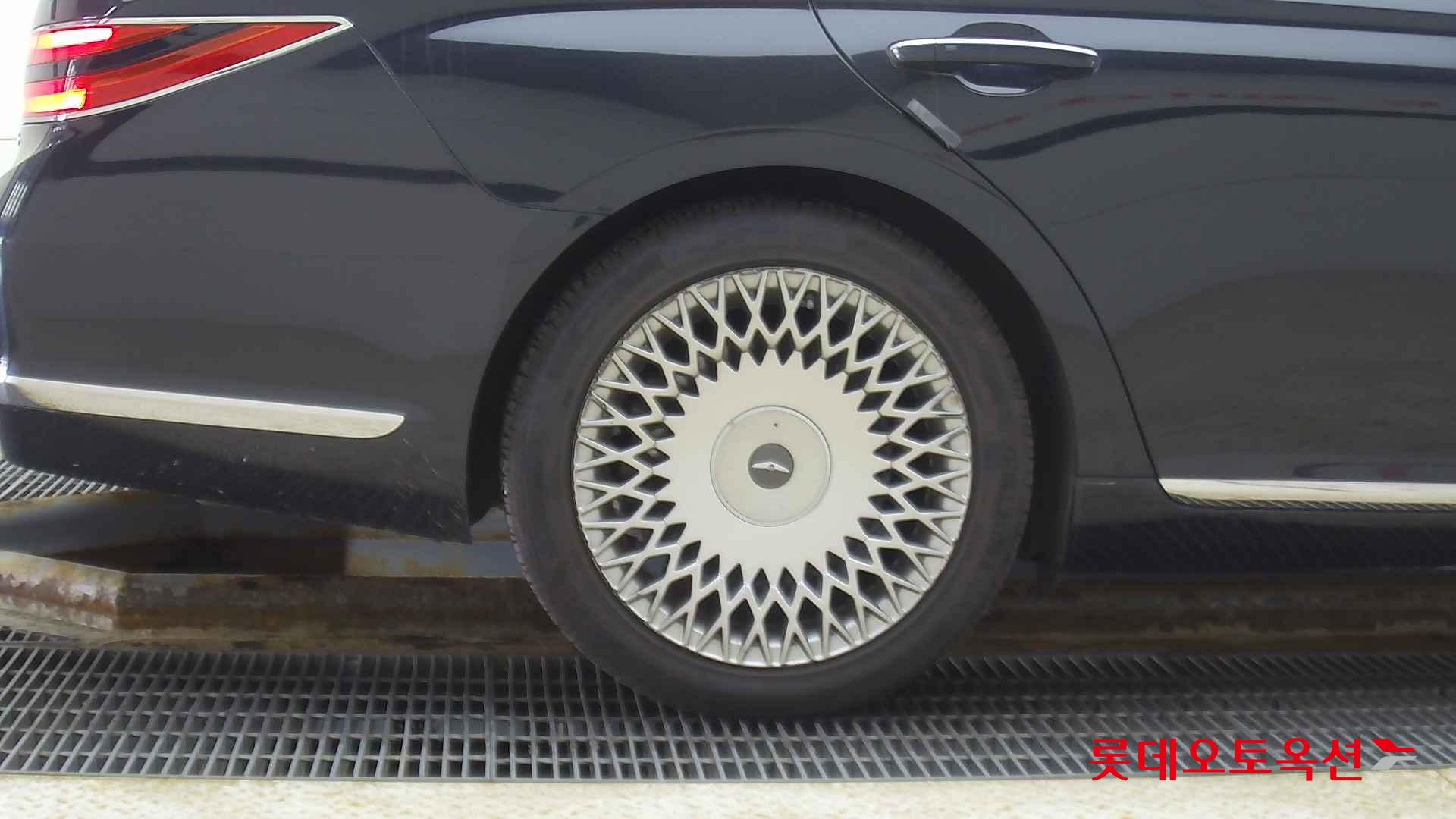 Hyundai G90 id 2668401 из Кореи 24