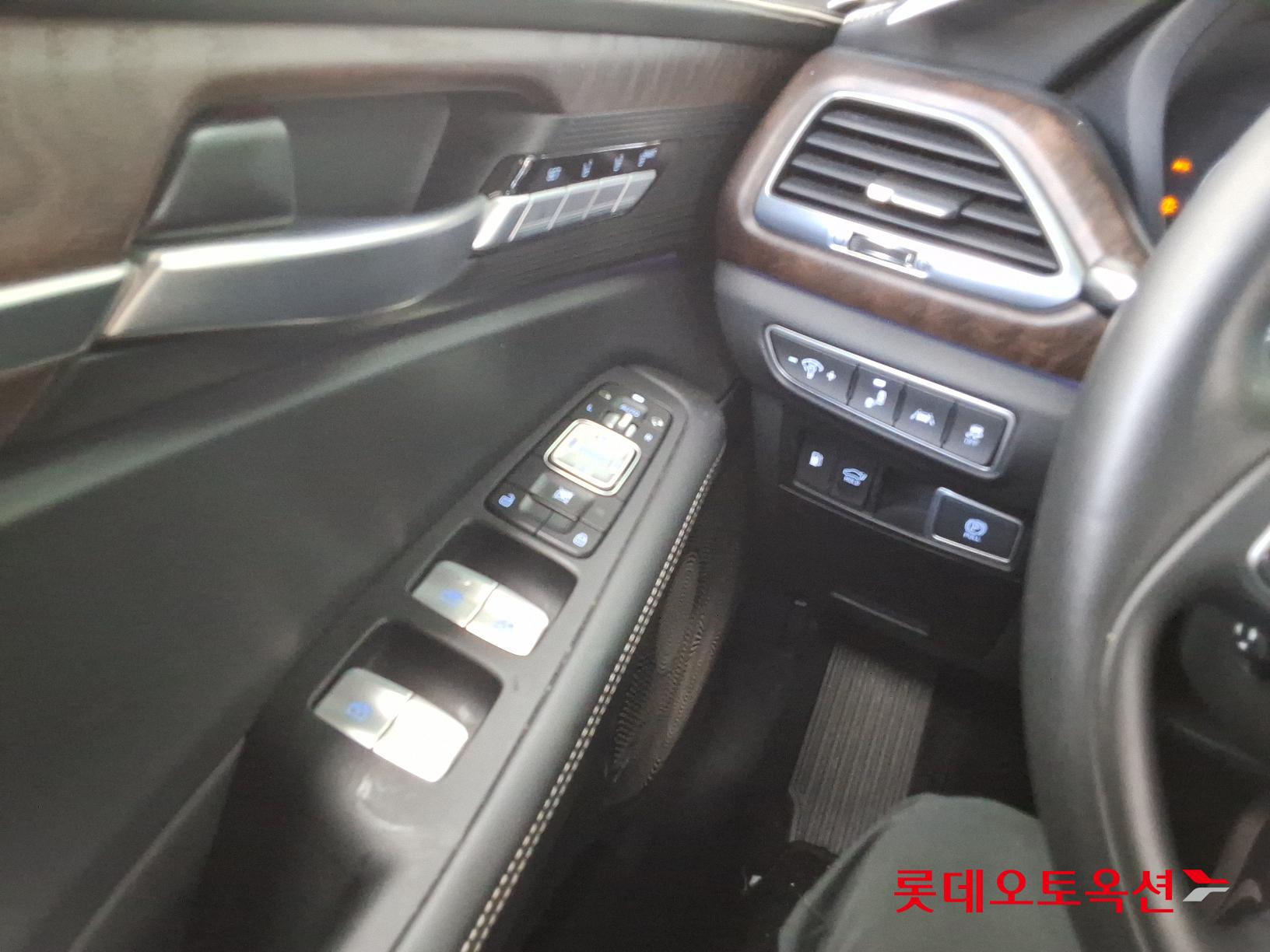 Hyundai G90 id 2668401 из Кореи 28