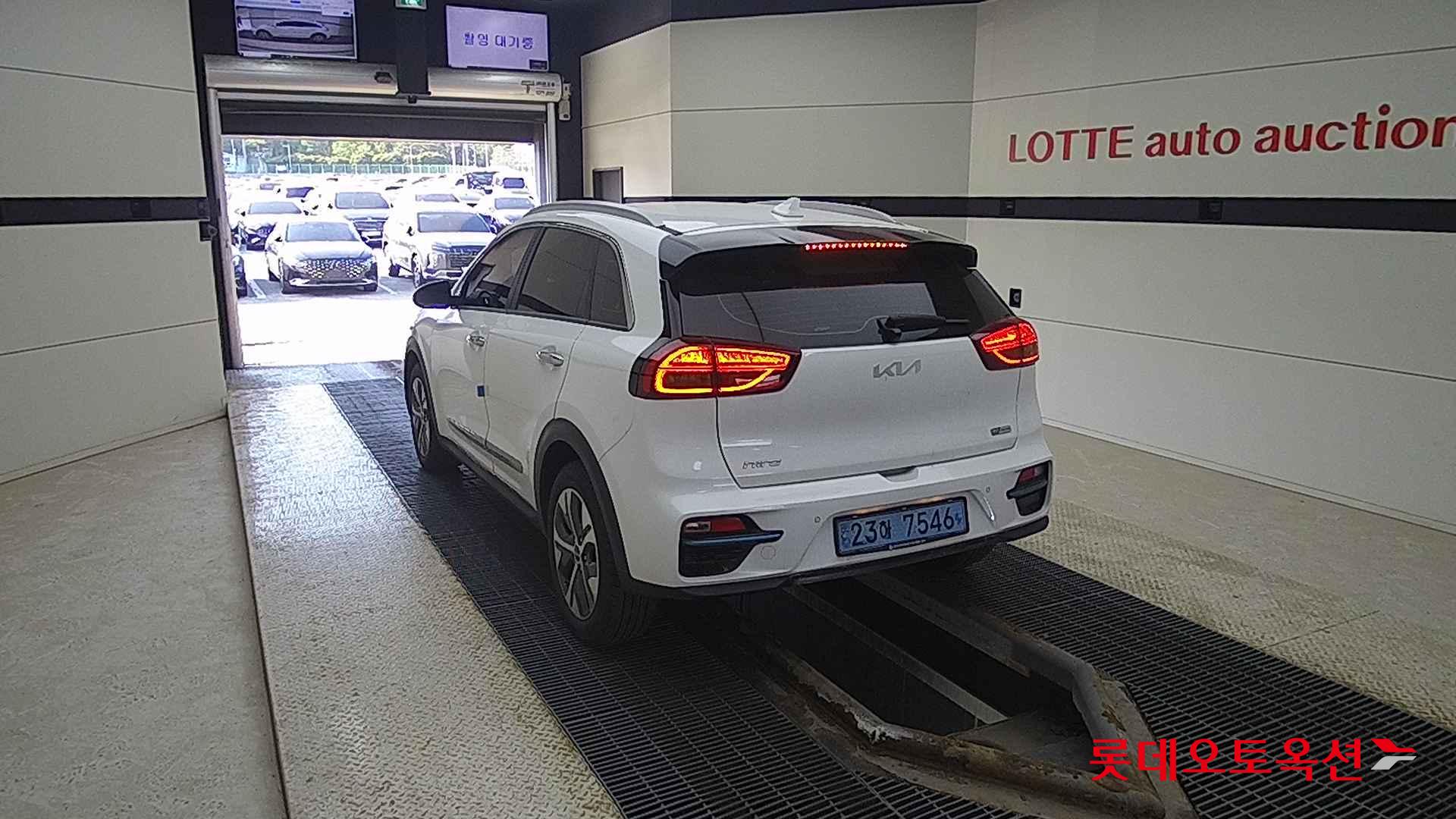 Kia Niro EV id 2668442 из Кореи 9