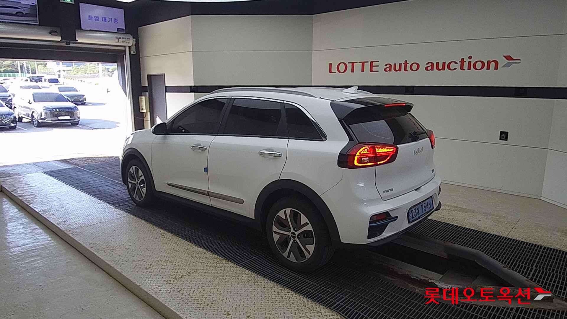 Kia Niro EV id 2668442 из Кореи 10