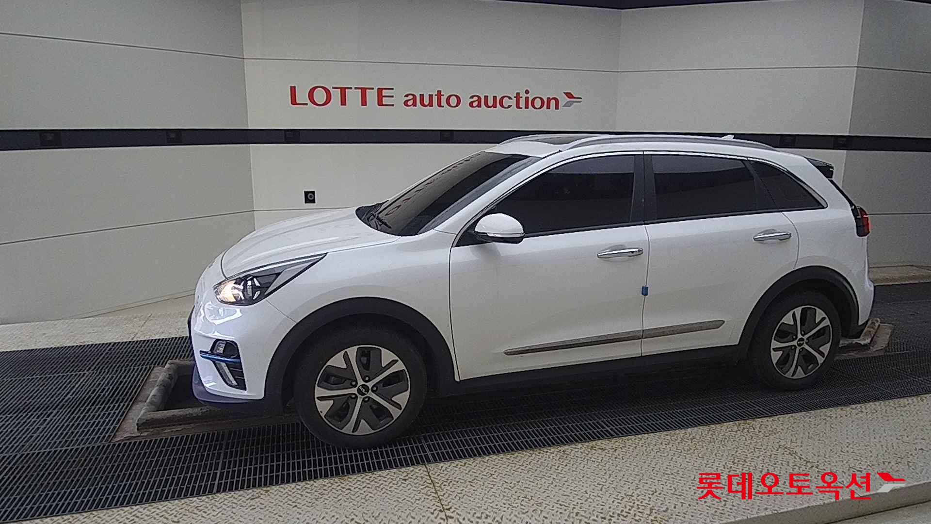 Kia Niro EV id 2668442 из Кореи 12