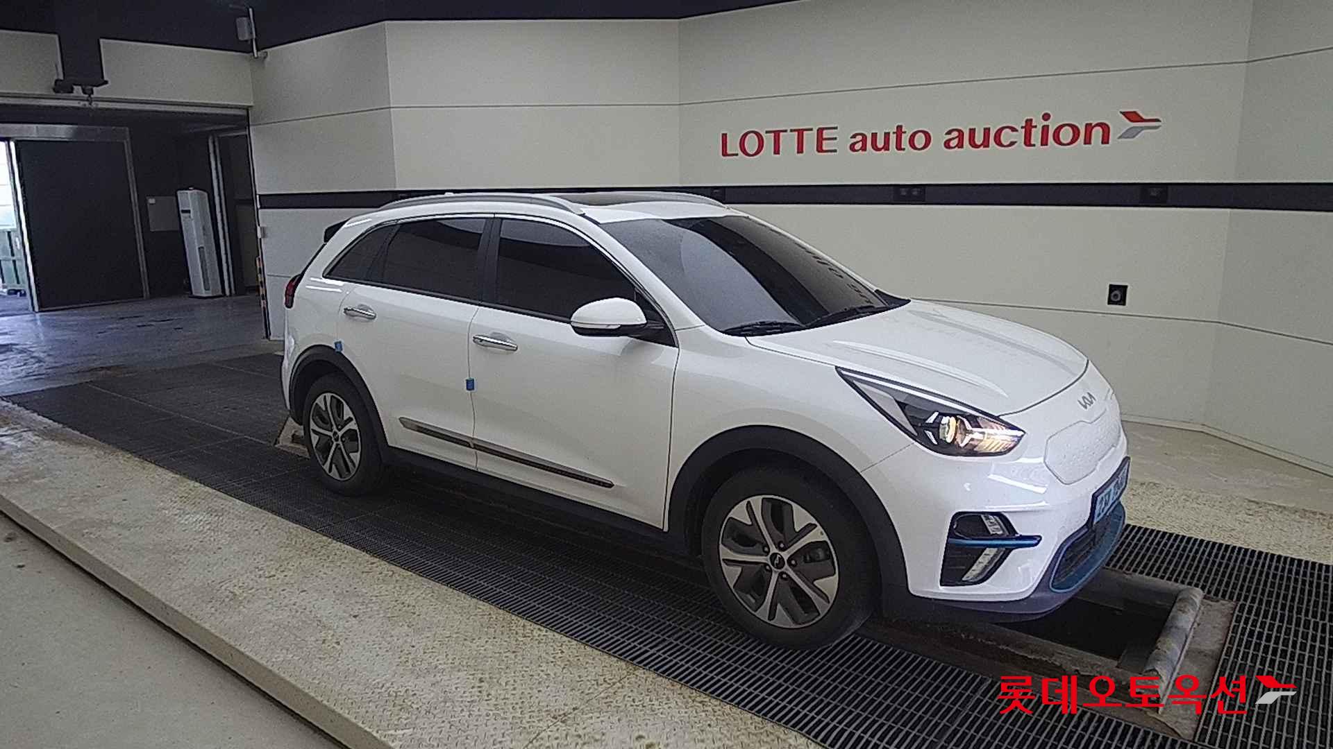 Kia Niro EV id 2668442 из Кореи 16