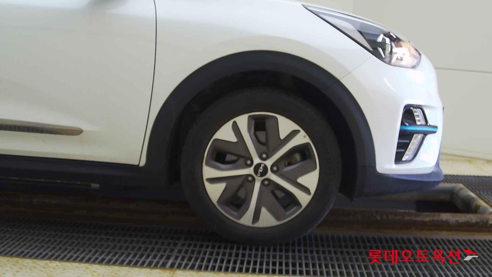 Kia Niro EV id 2668442 из Кореи 23