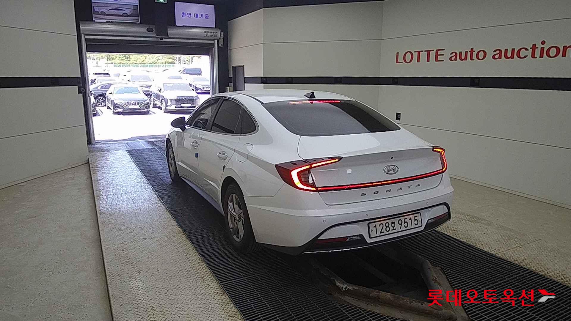 Hyundai Sonata id 2684437 из Кореи 9