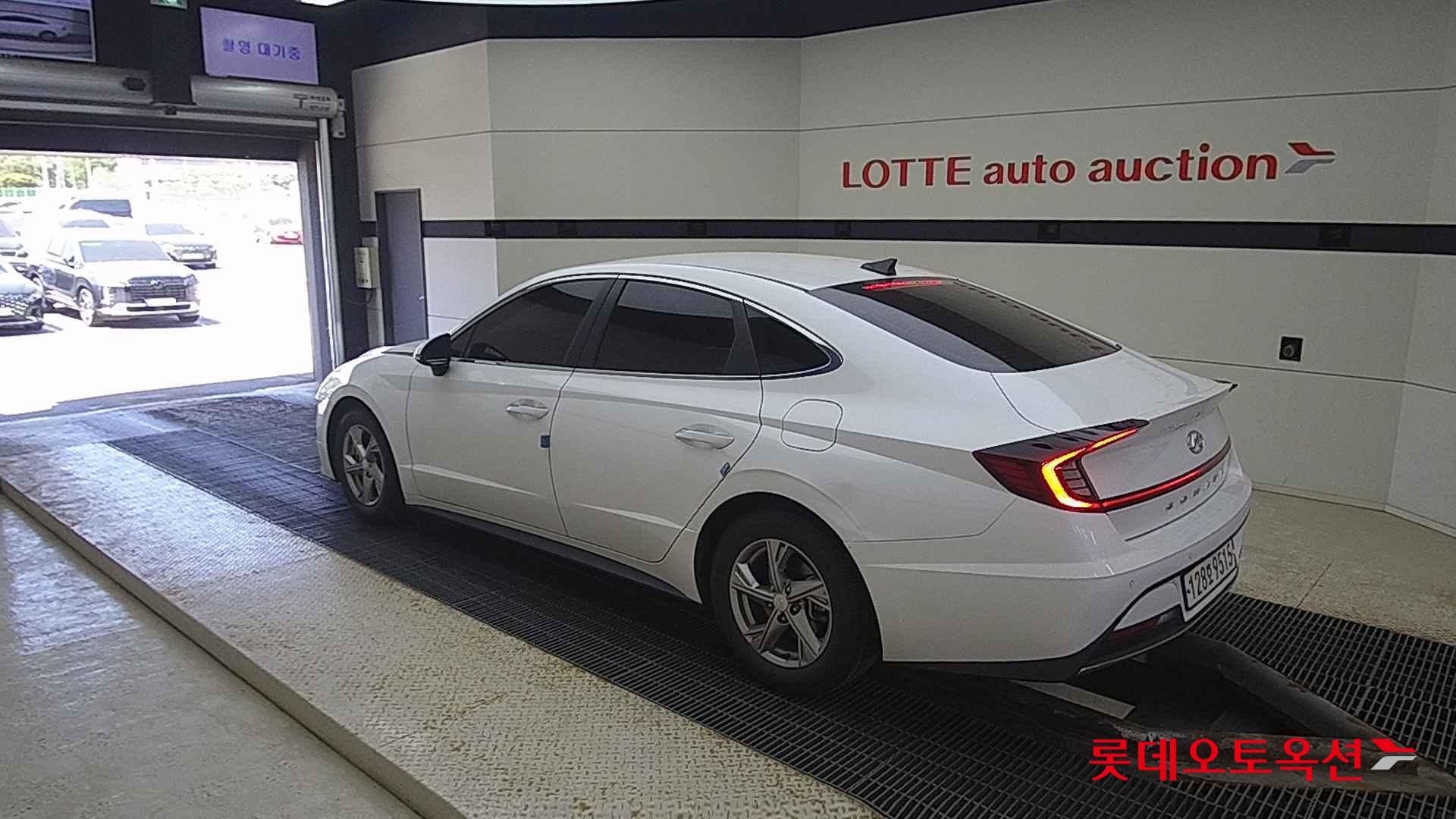 Hyundai Sonata id 2684437 из Кореи 10