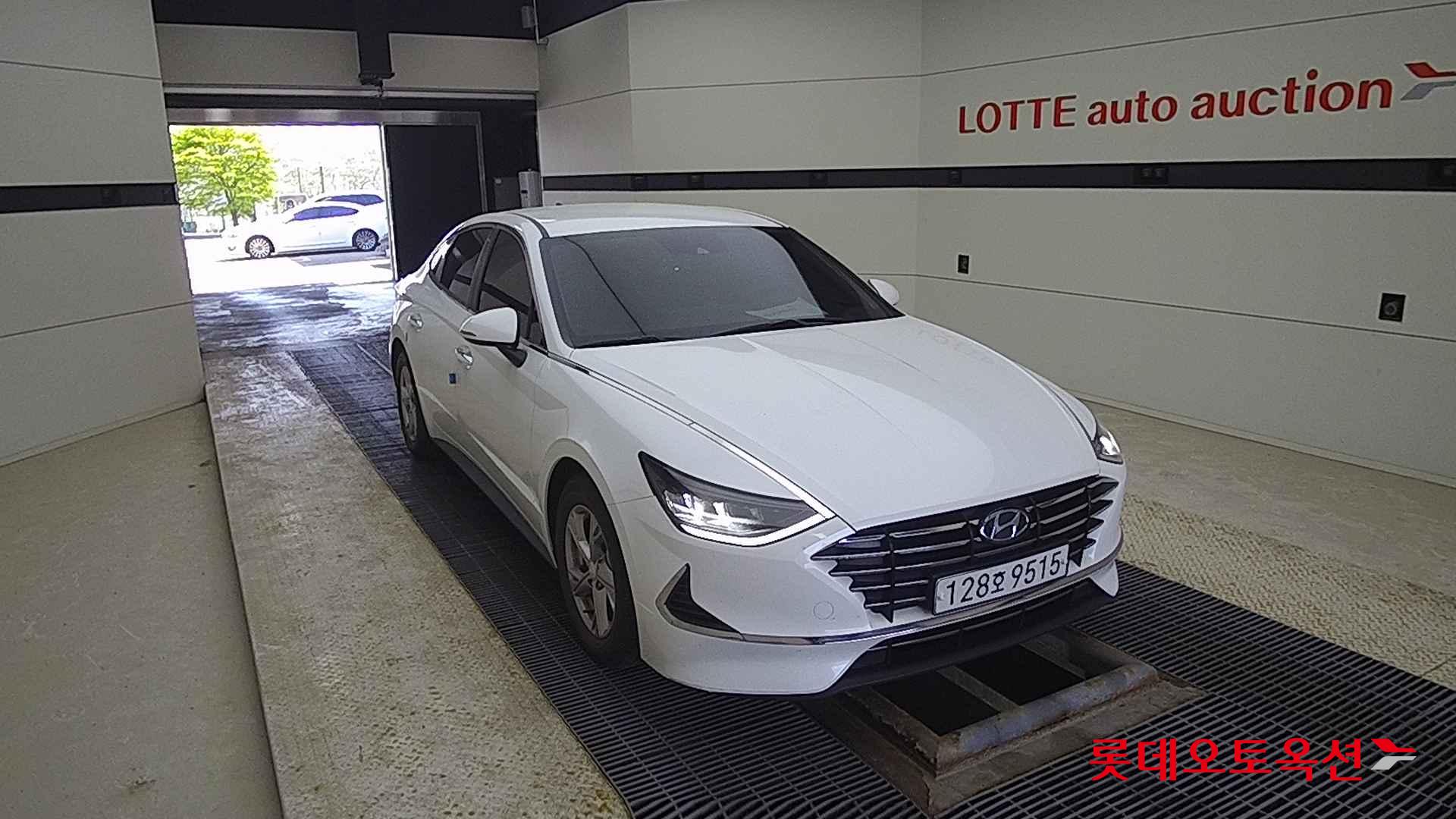 Hyundai Sonata id 2684437 из Кореи 15