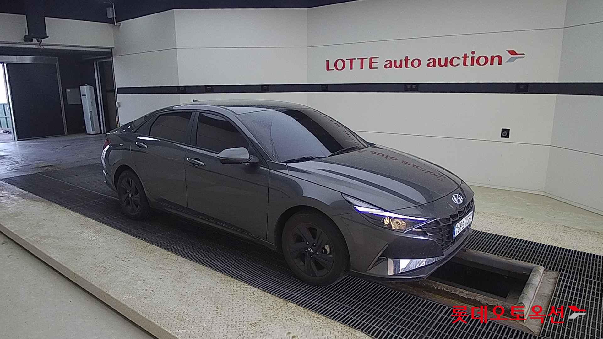Hyundai Avante id 2708600 из Кореи 16