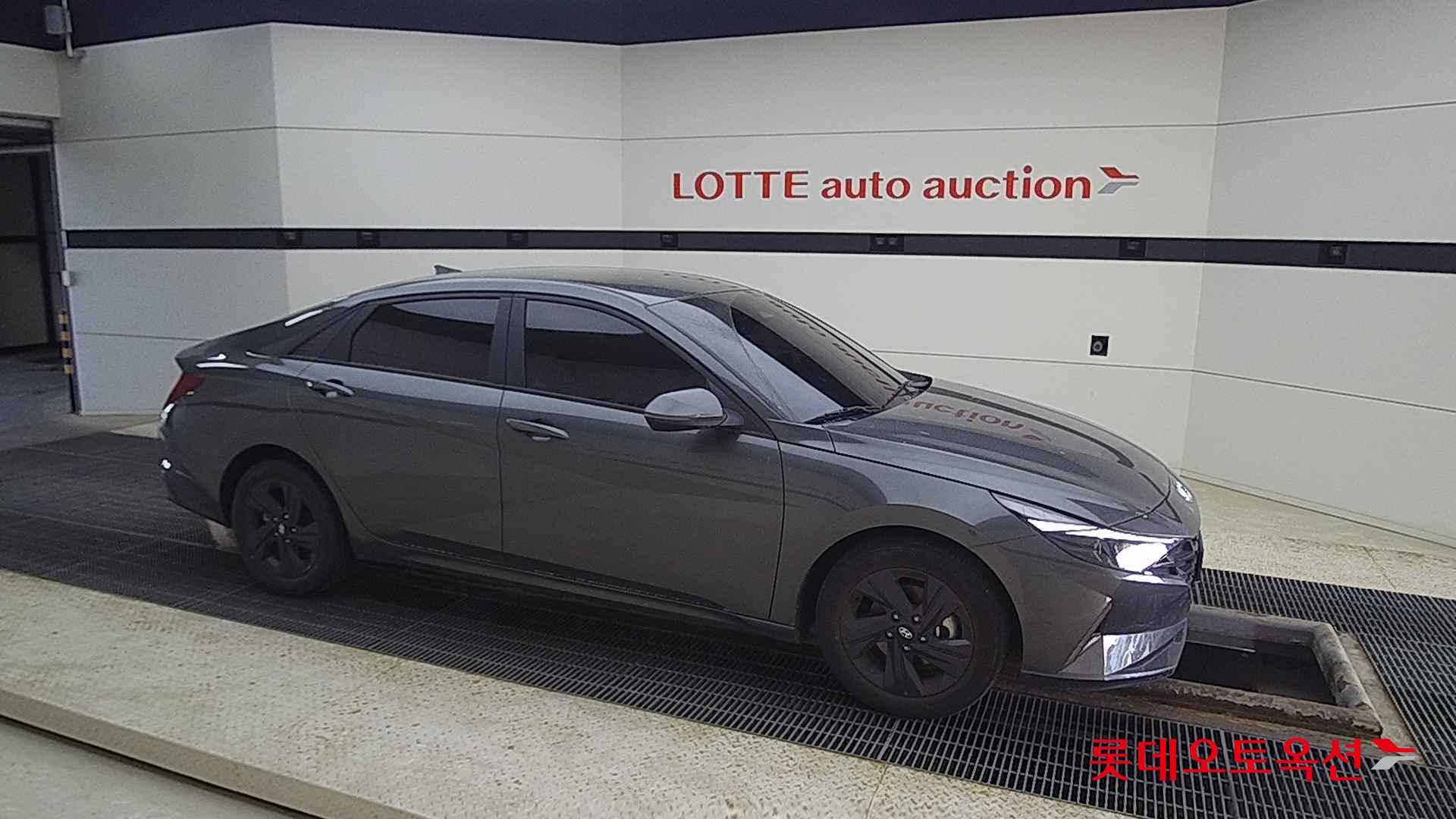 Hyundai Avante id 2708600 из Кореи 17