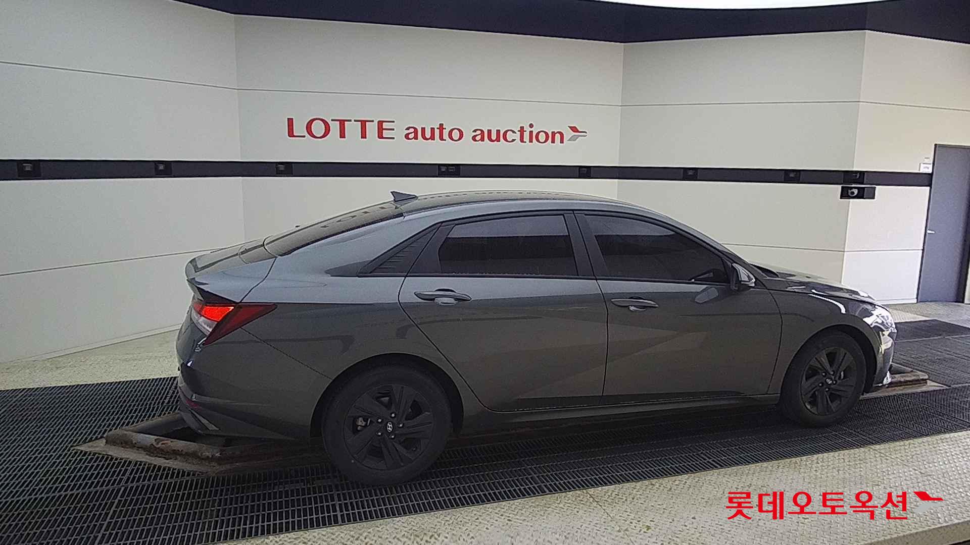 Hyundai Avante id 2708600 из Кореи 18