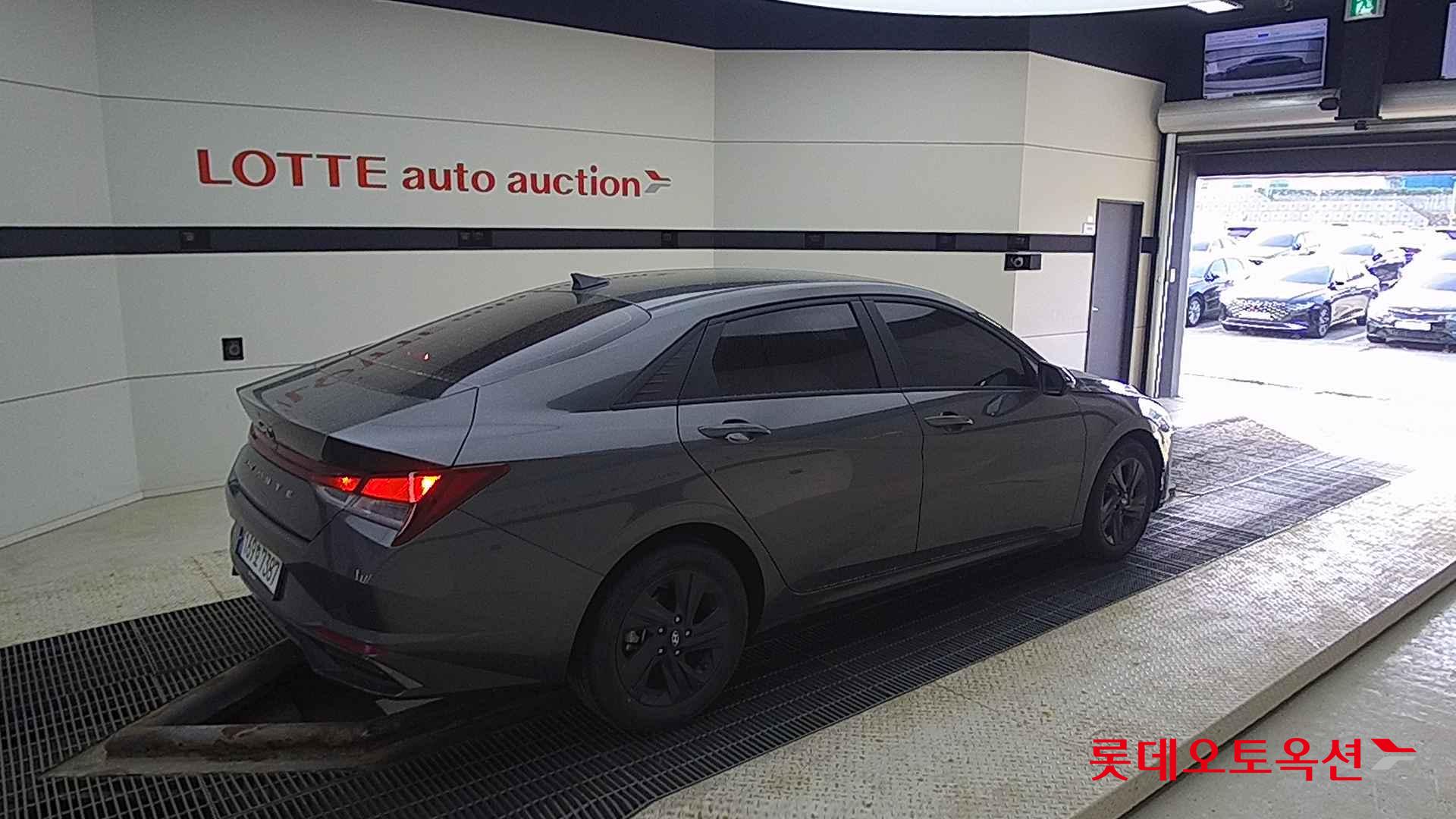 Hyundai Avante id 2708600 из Кореи 19