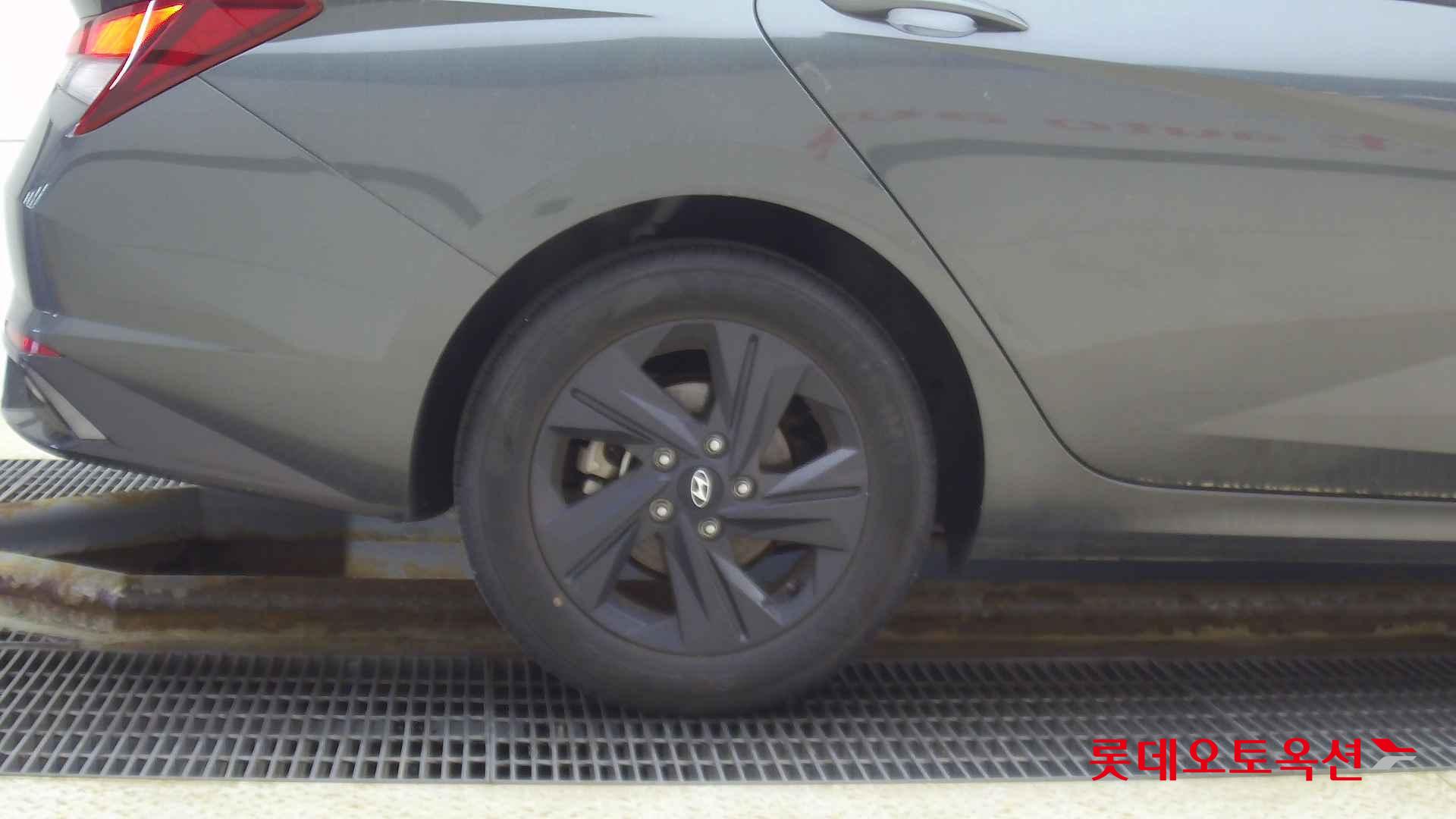 Hyundai Avante id 2708600 из Кореи 24