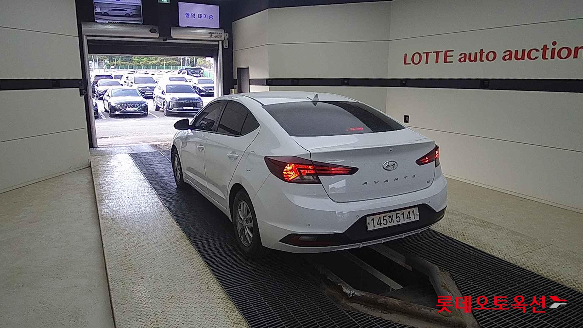 Hyundai Avante id 2698342 из Кореи 9