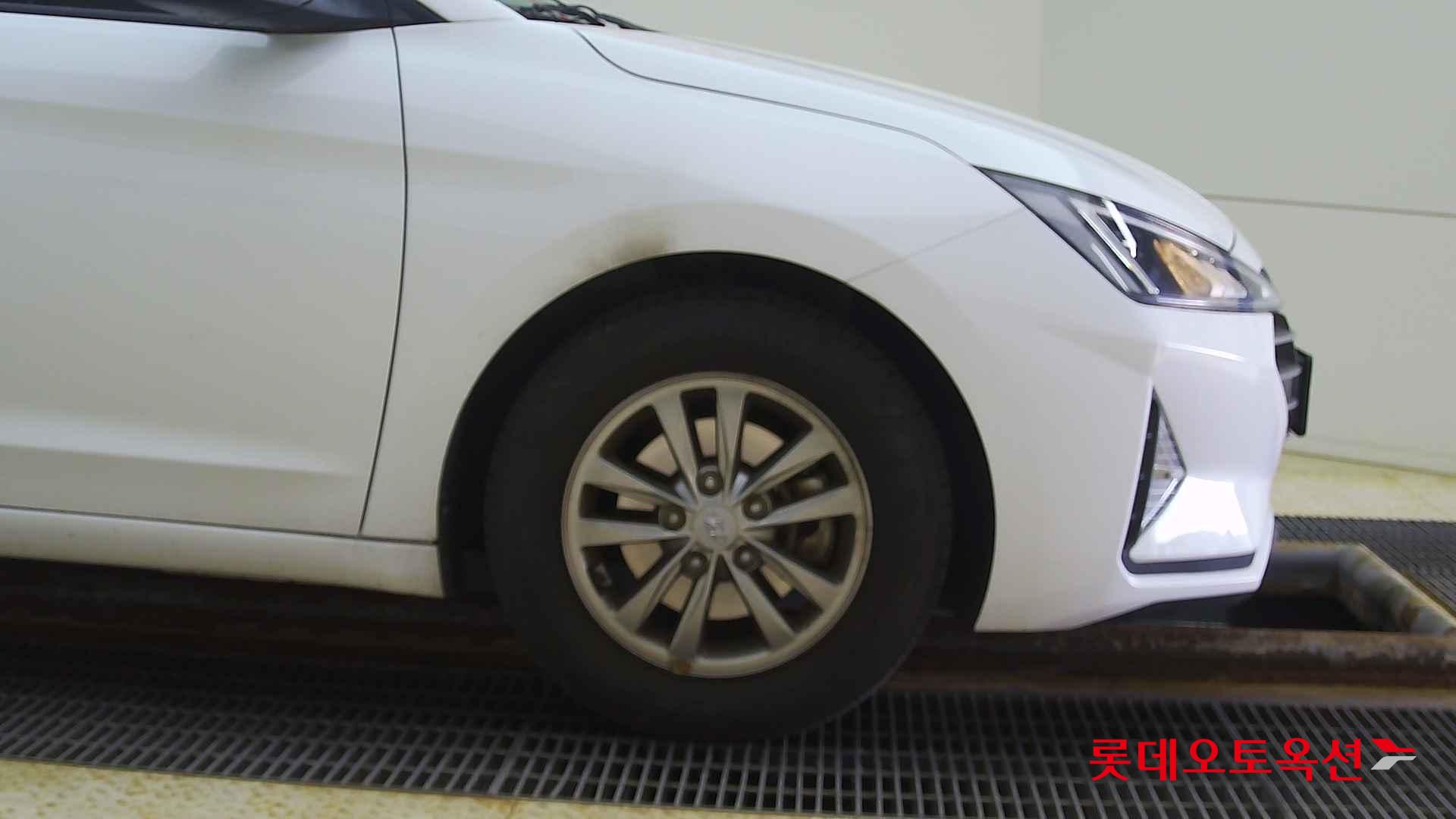 Hyundai Avante id 2698342 из Кореи 23