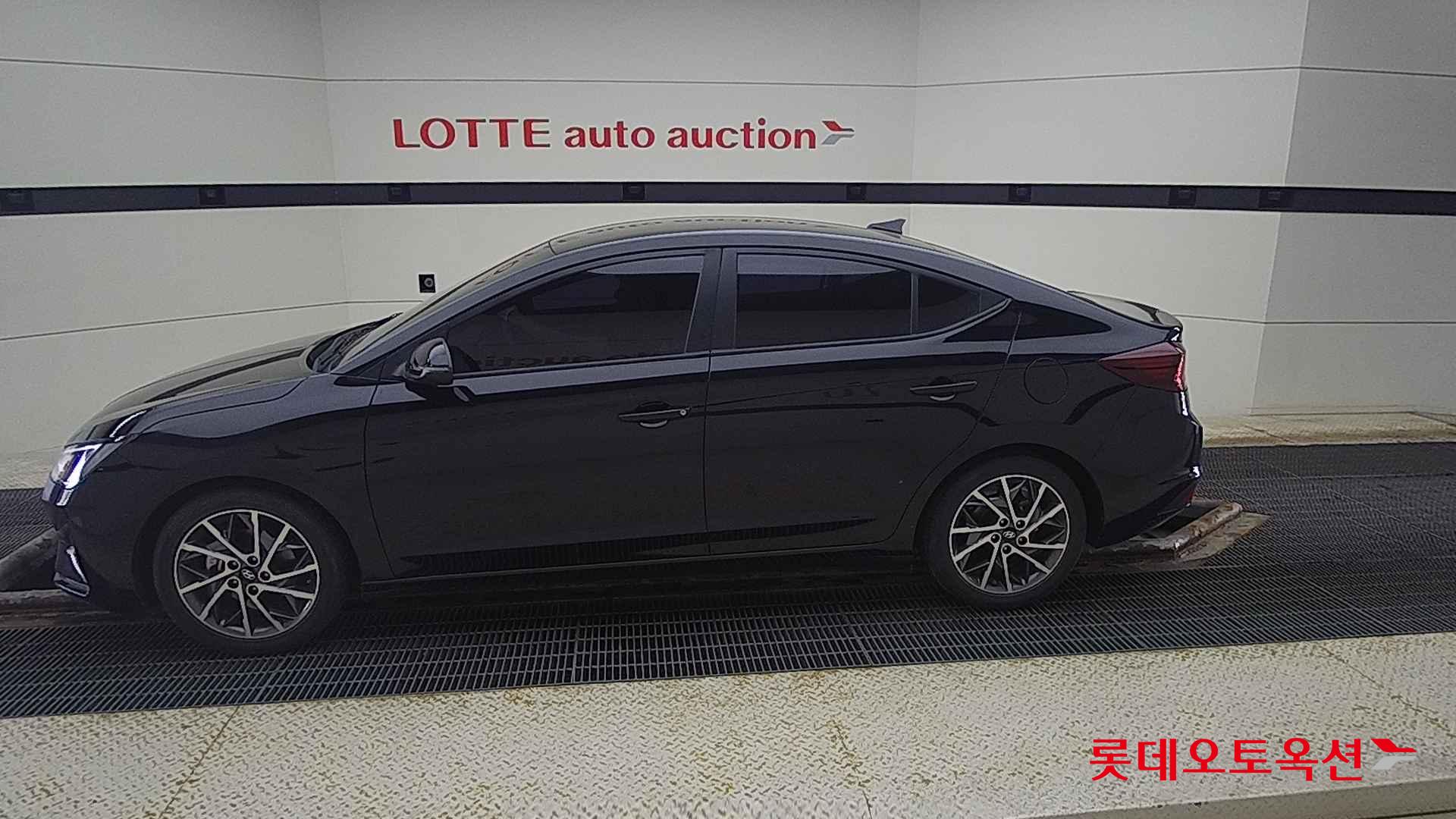 Hyundai Avante id 2679429 из Кореи 7