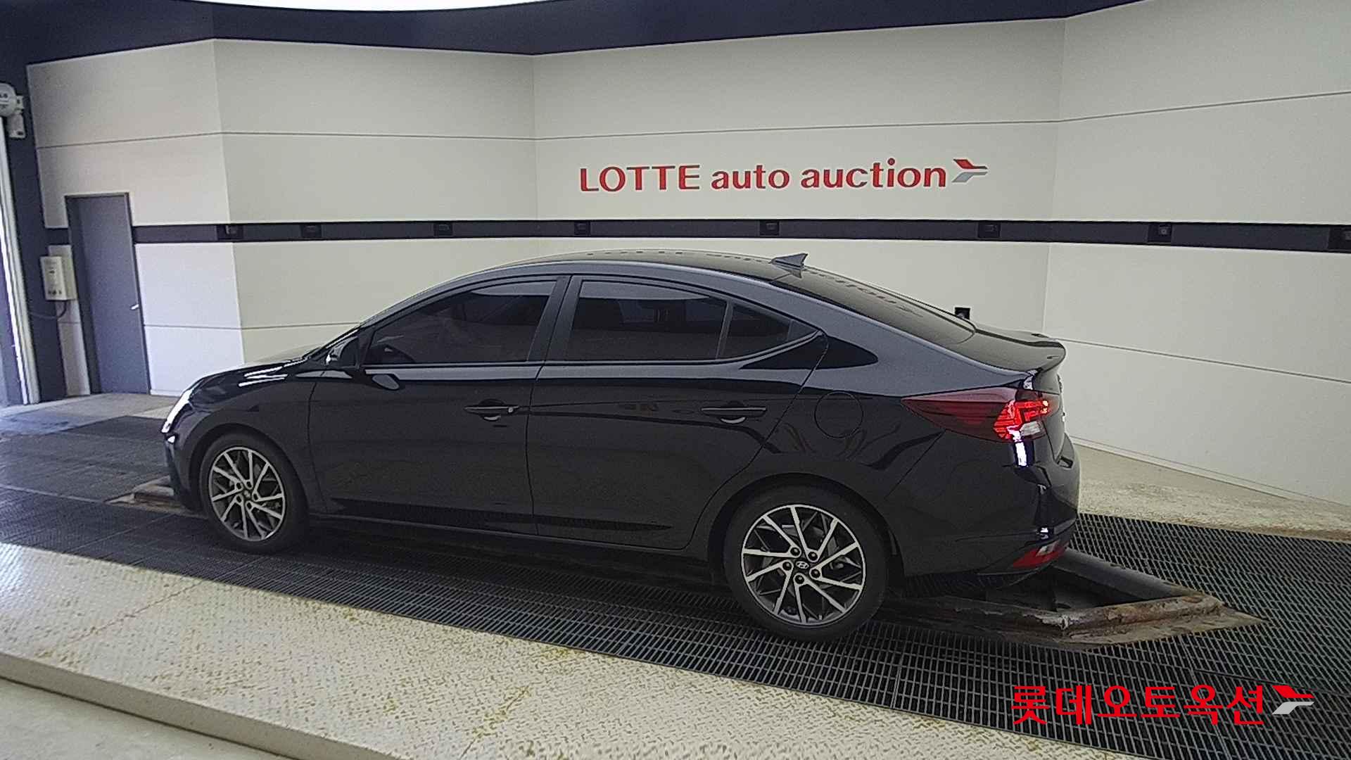 Hyundai Avante id 2679429 из Кореи 11