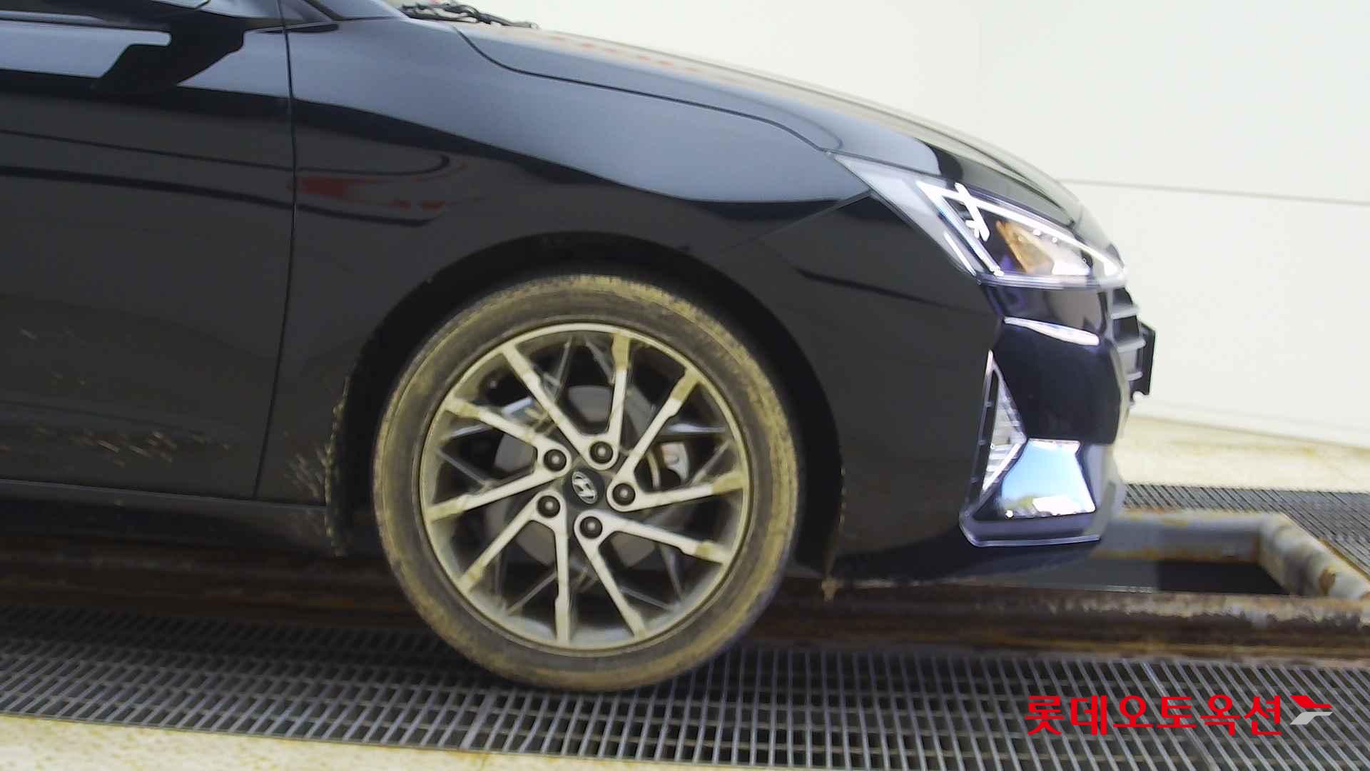 Hyundai Avante id 2679429 из Кореи 23