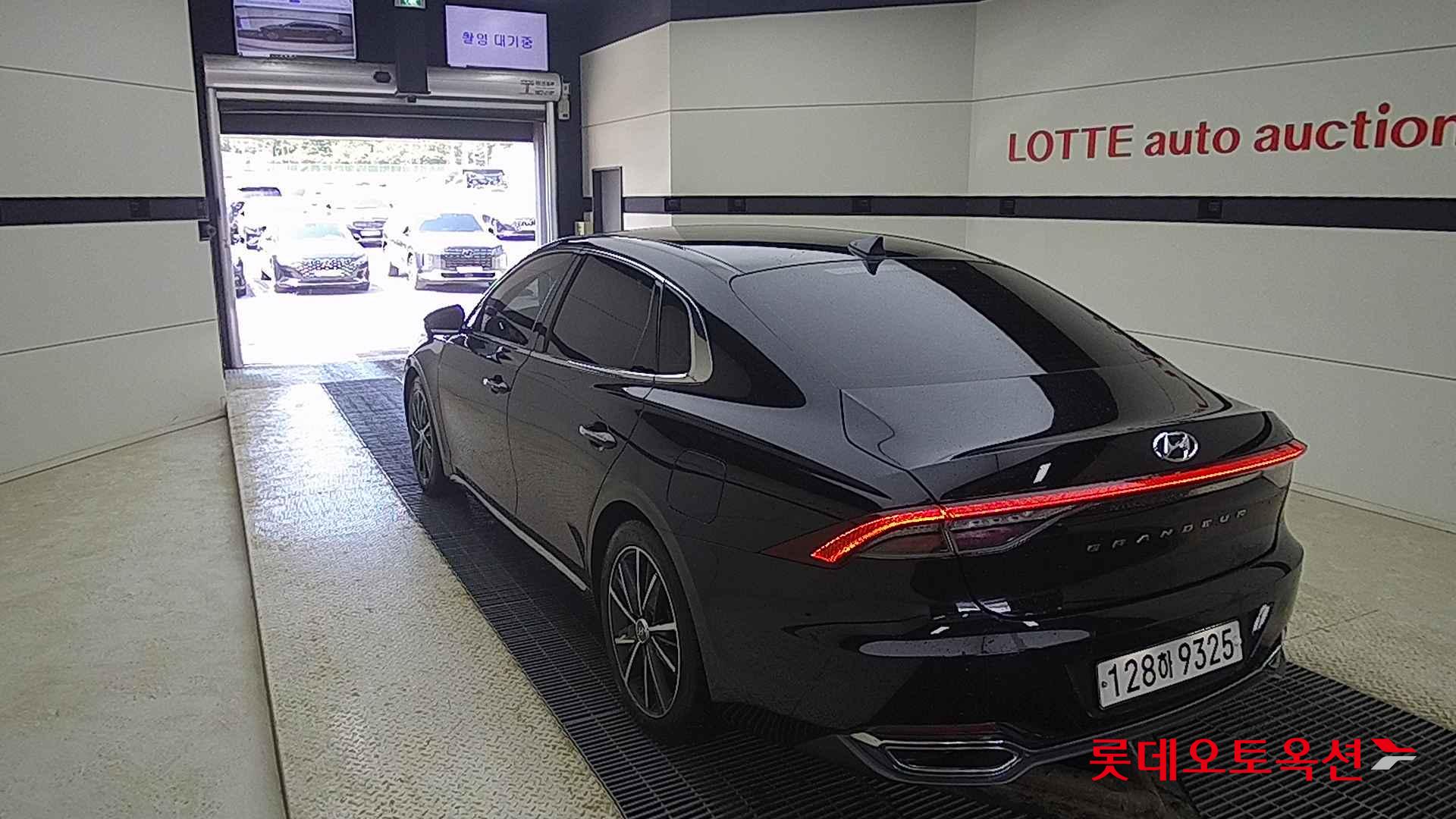 Hyundai Grandeur id 2698319 из Кореи 9