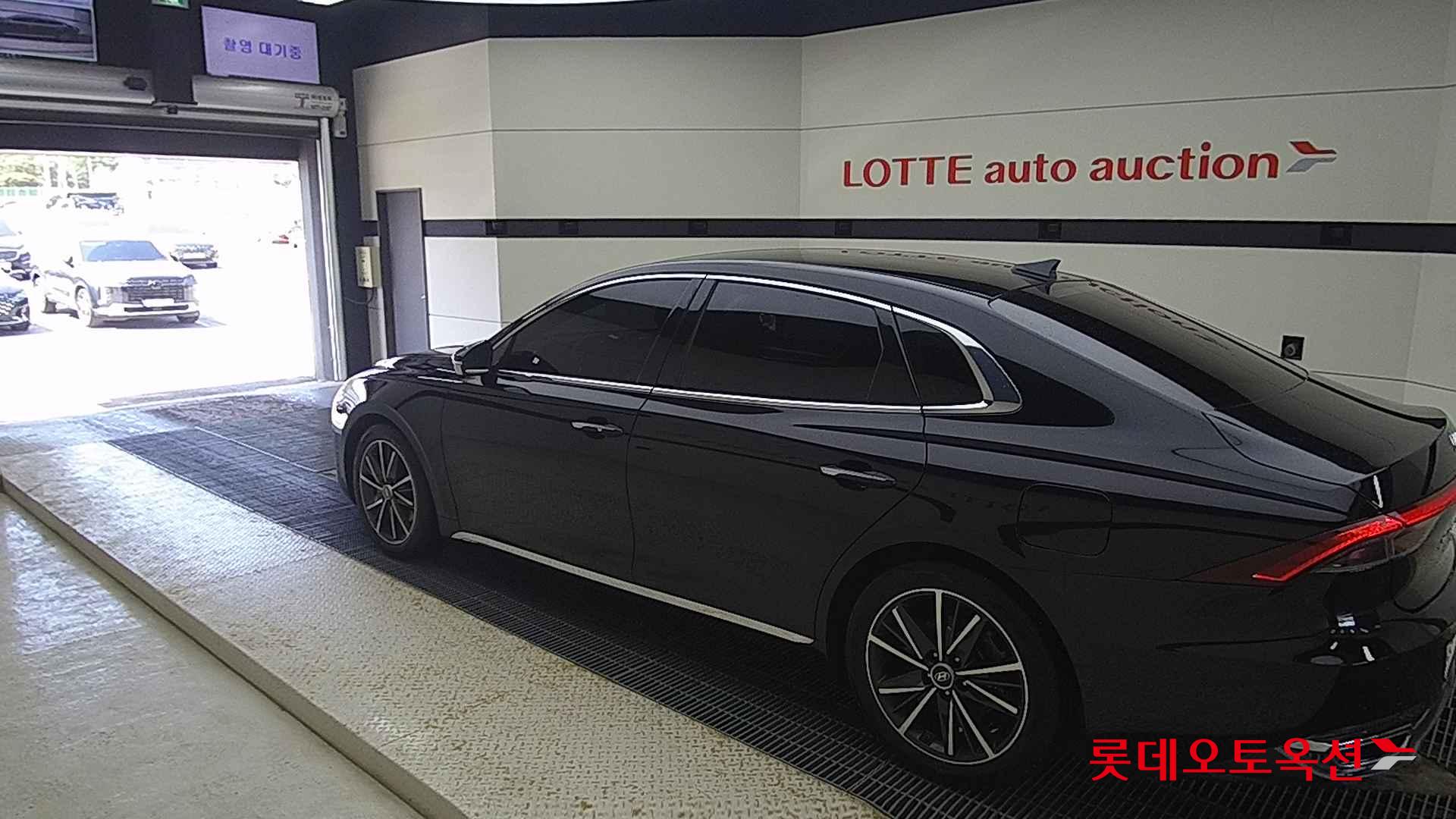 Hyundai Grandeur id 2698319 из Кореи 10