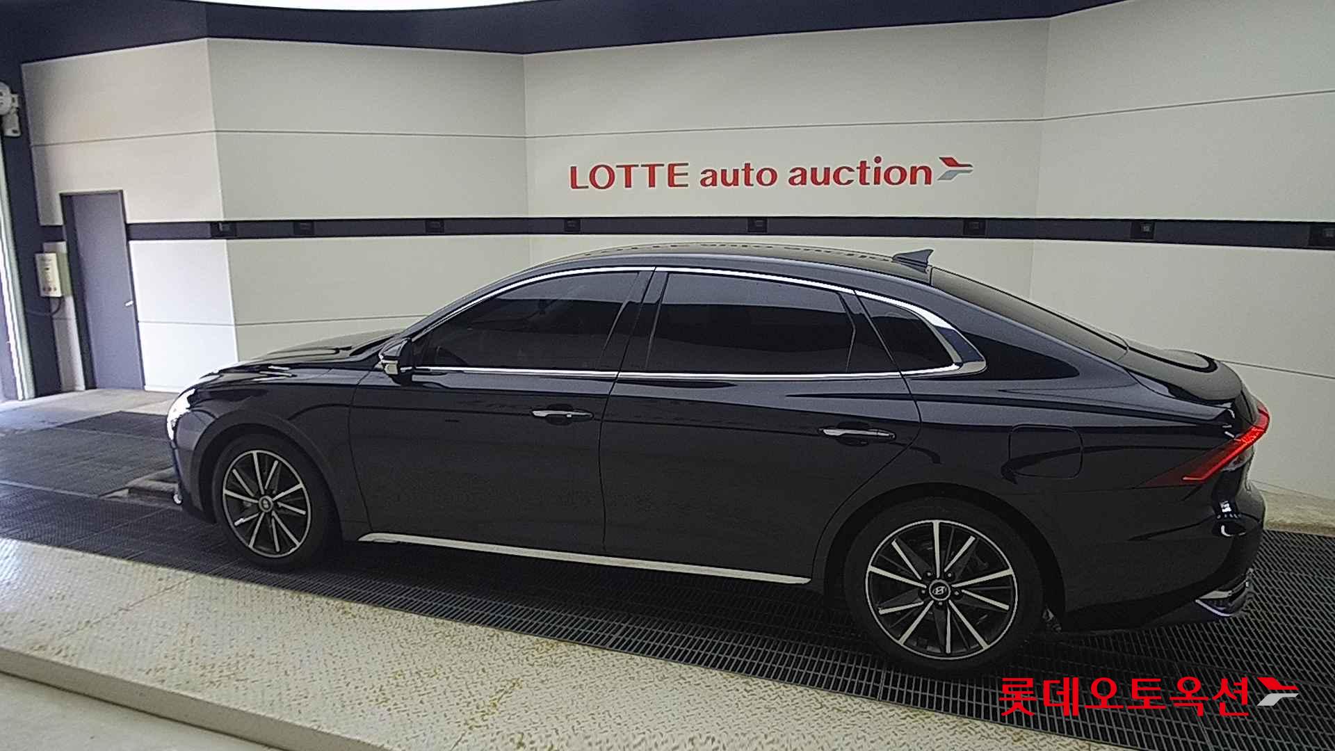 Hyundai Grandeur id 2698319 из Кореи 11