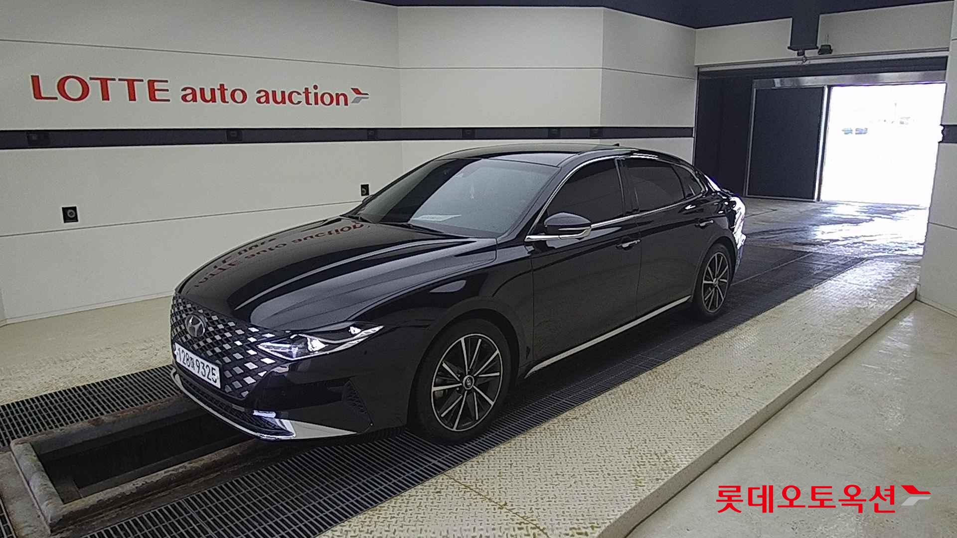 Hyundai Grandeur id 2698319 из Кореи 13