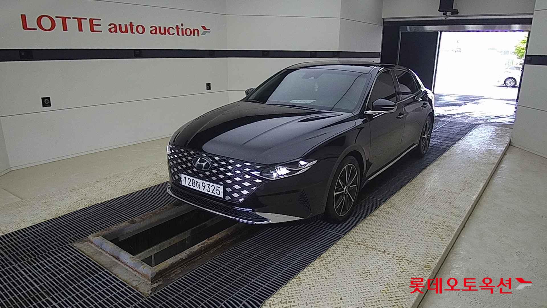 Hyundai Grandeur id 2698319 из Кореи 14