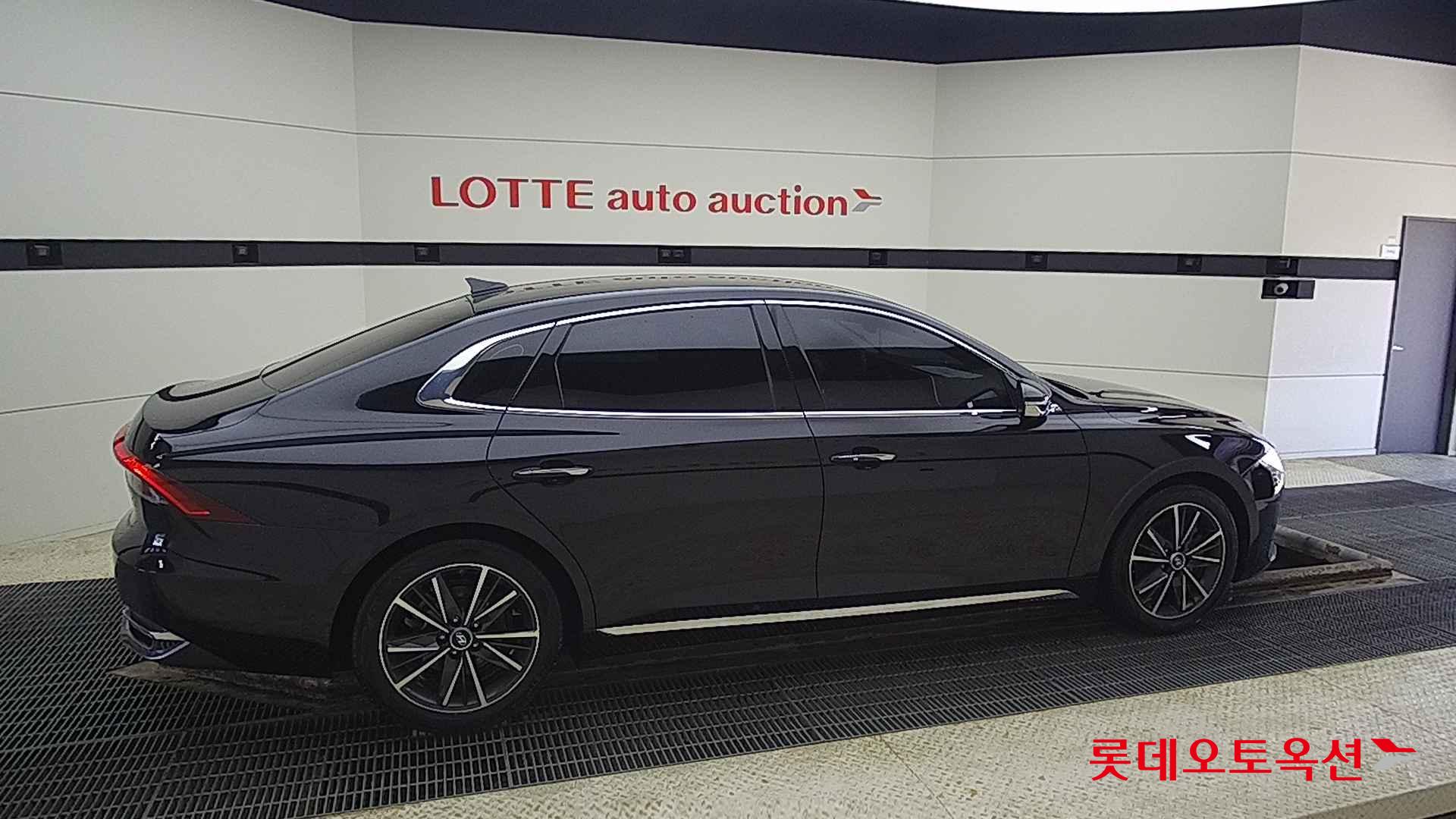 Hyundai Grandeur id 2698319 из Кореи 18