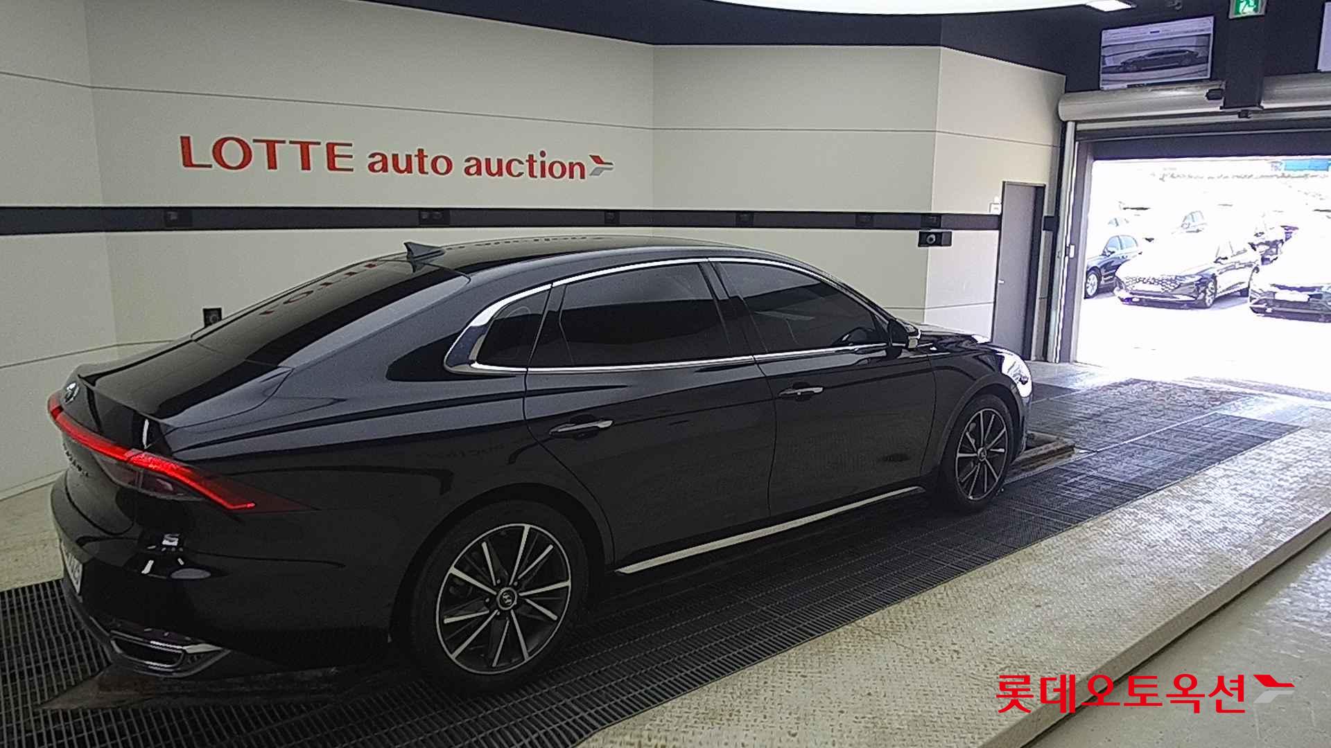 Hyundai Grandeur id 2698319 из Кореи 19