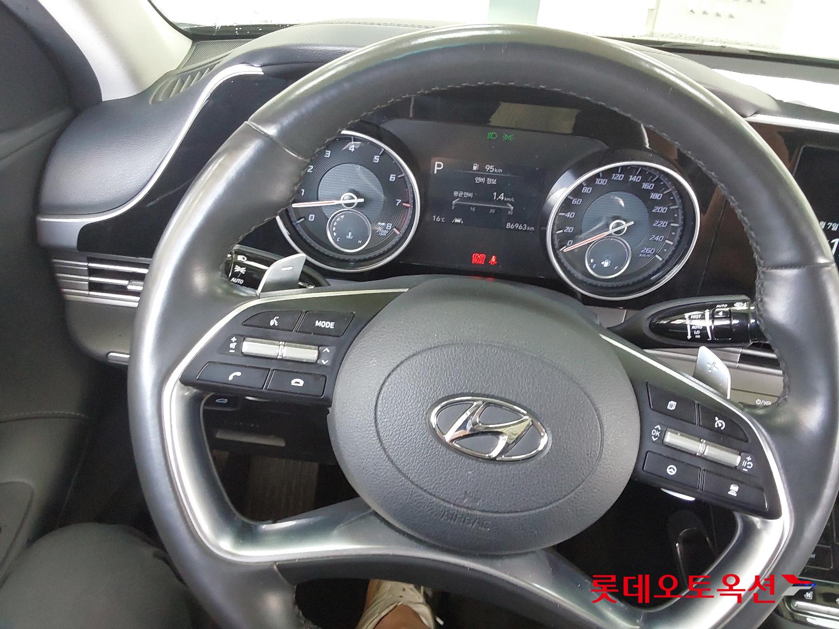 Hyundai Grandeur id 2698319 из Кореи 29