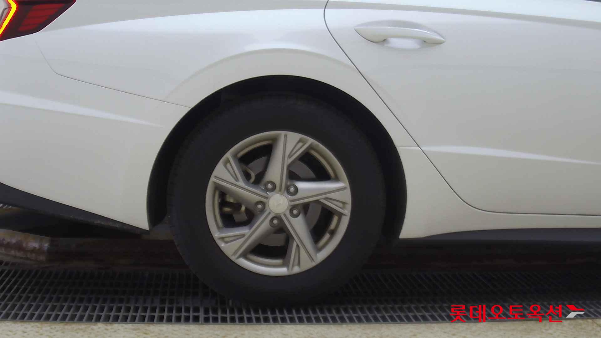 Hyundai Sonata id 2684434 из Кореи 24