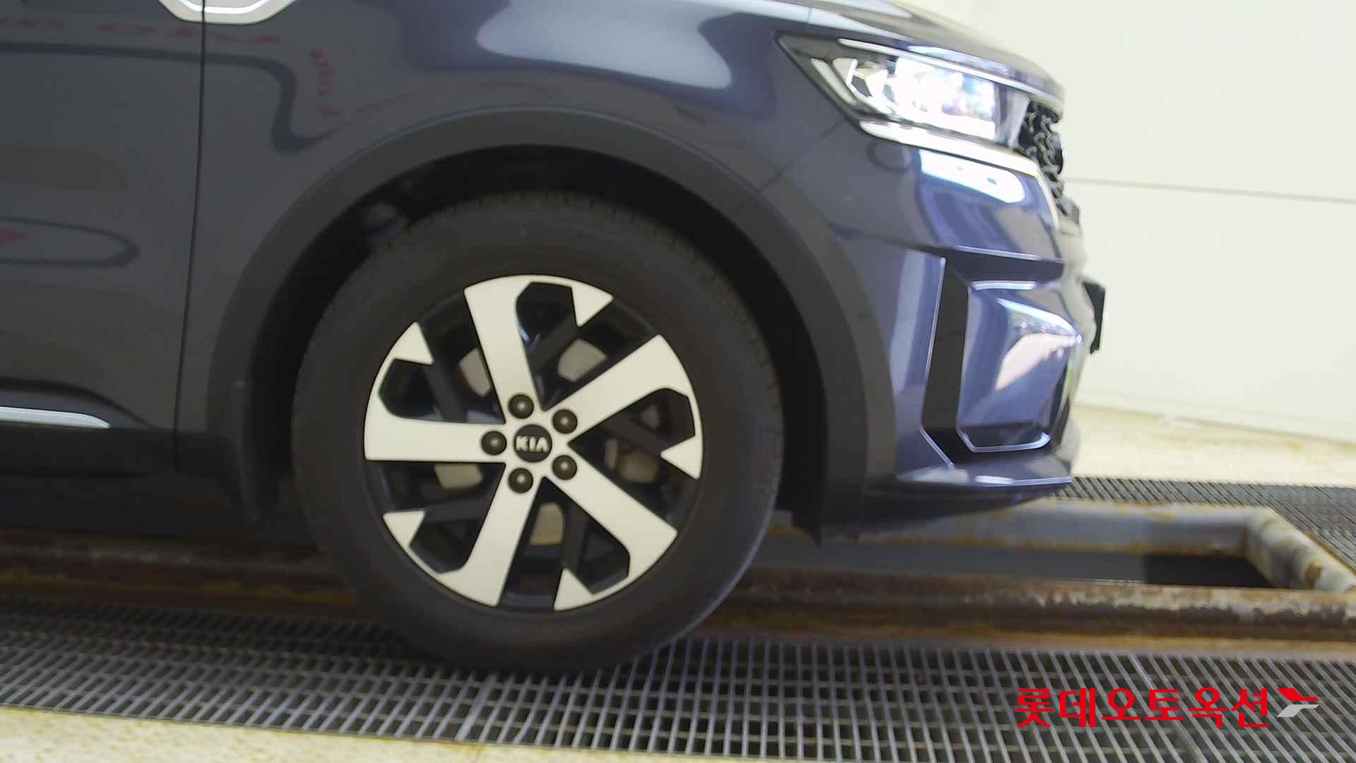 Kia Sorento id 2684519 из Кореи 23