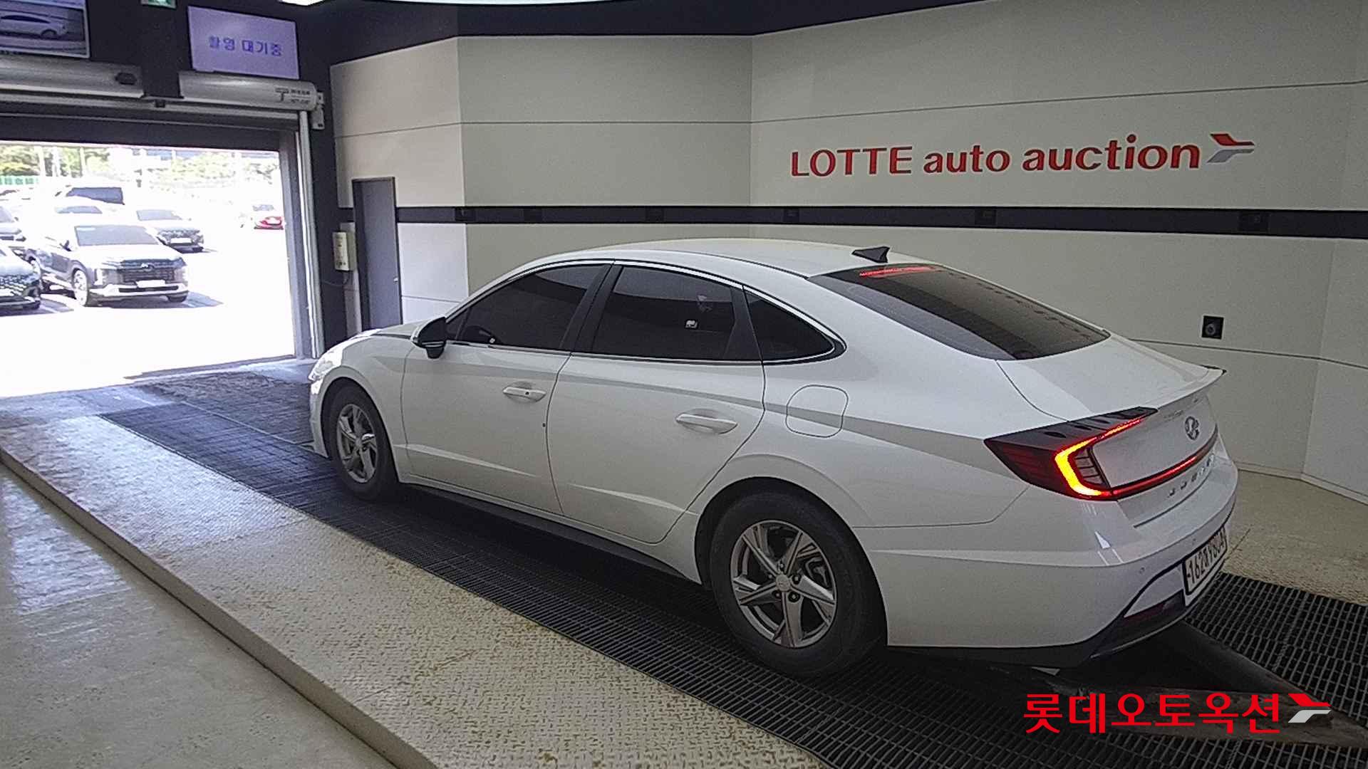 Hyundai Sonata id 2684426 из Кореи 10