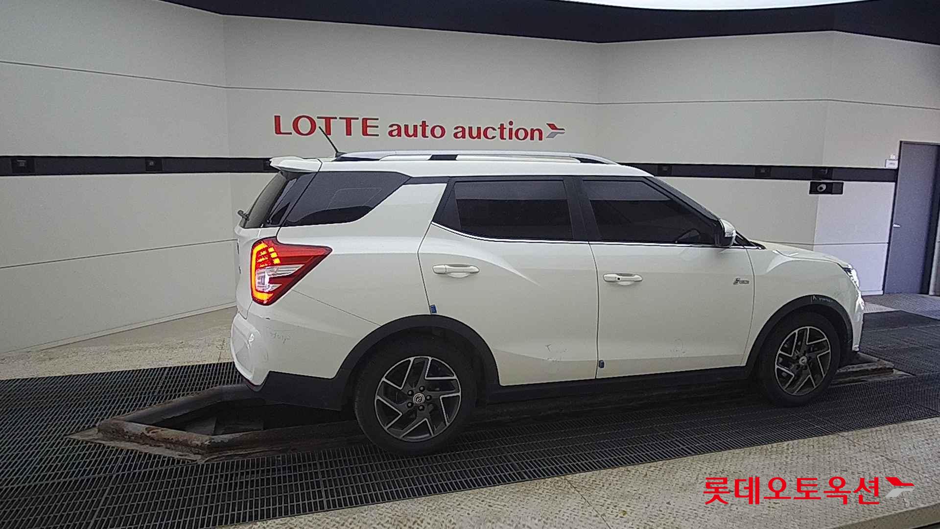 SsangYong Tivoli Air id 2684569 из Кореи 18