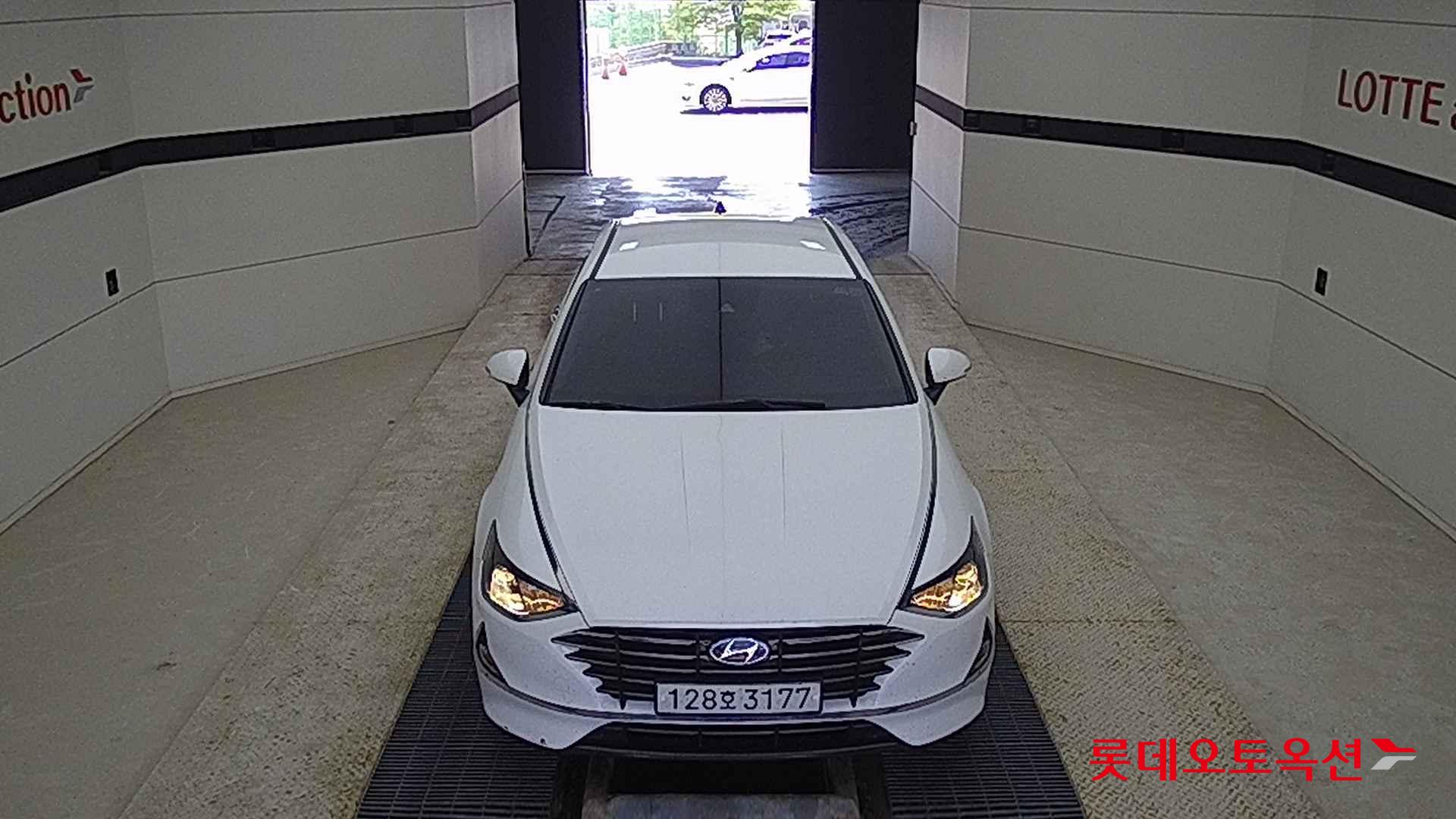 Hyundai Sonata id 2679426 из Кореи 8