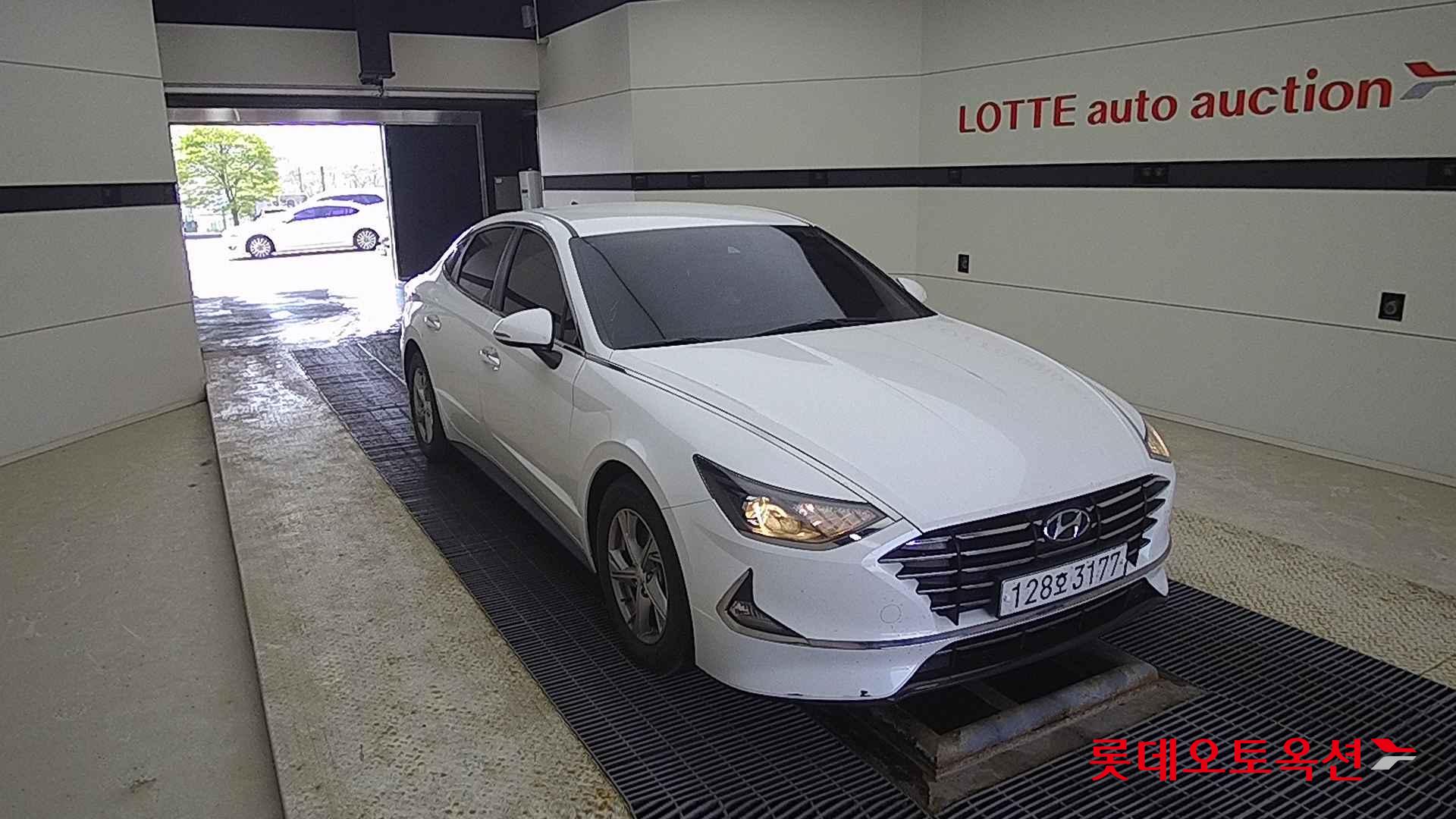 Hyundai Sonata id 2679426 из Кореи 15