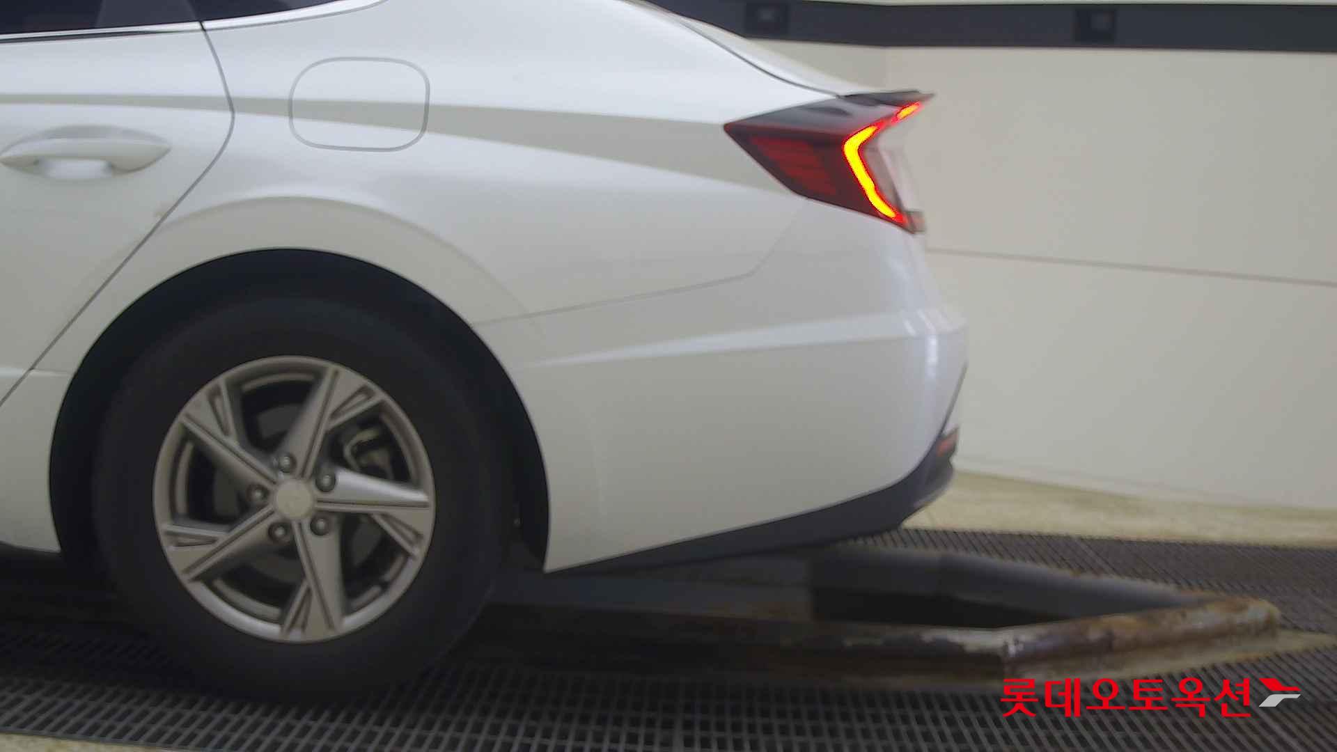 Hyundai Sonata id 2679426 из Кореи 22