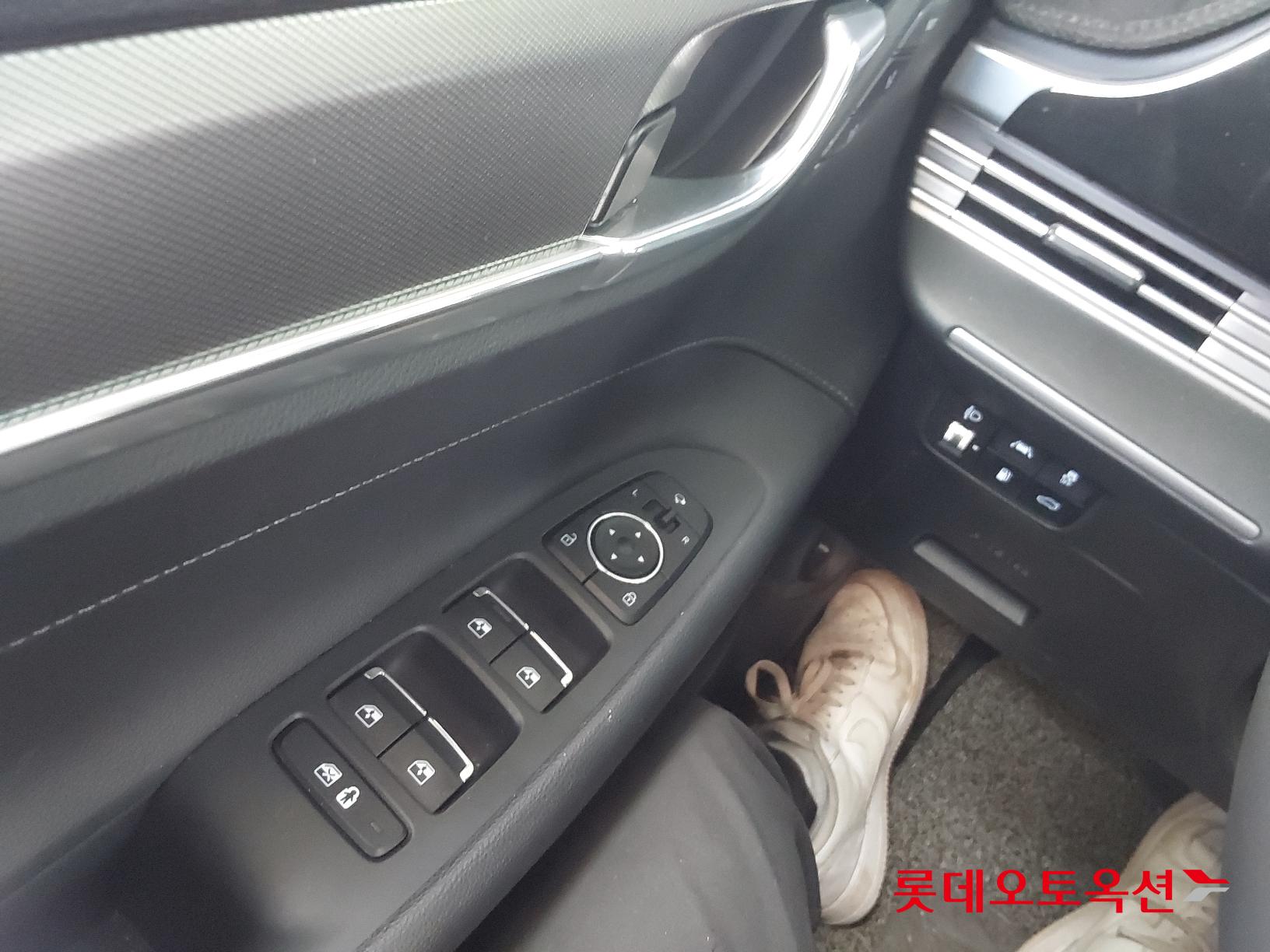 Hyundai Grandeur Hybrid id 2684425 из Кореи 28