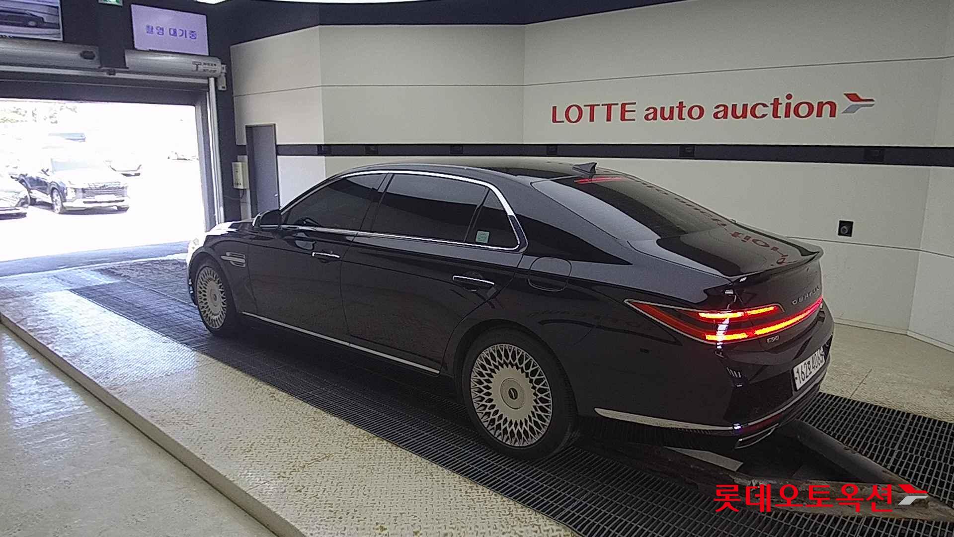 Hyundai G90 id 2684440 из Кореи 10