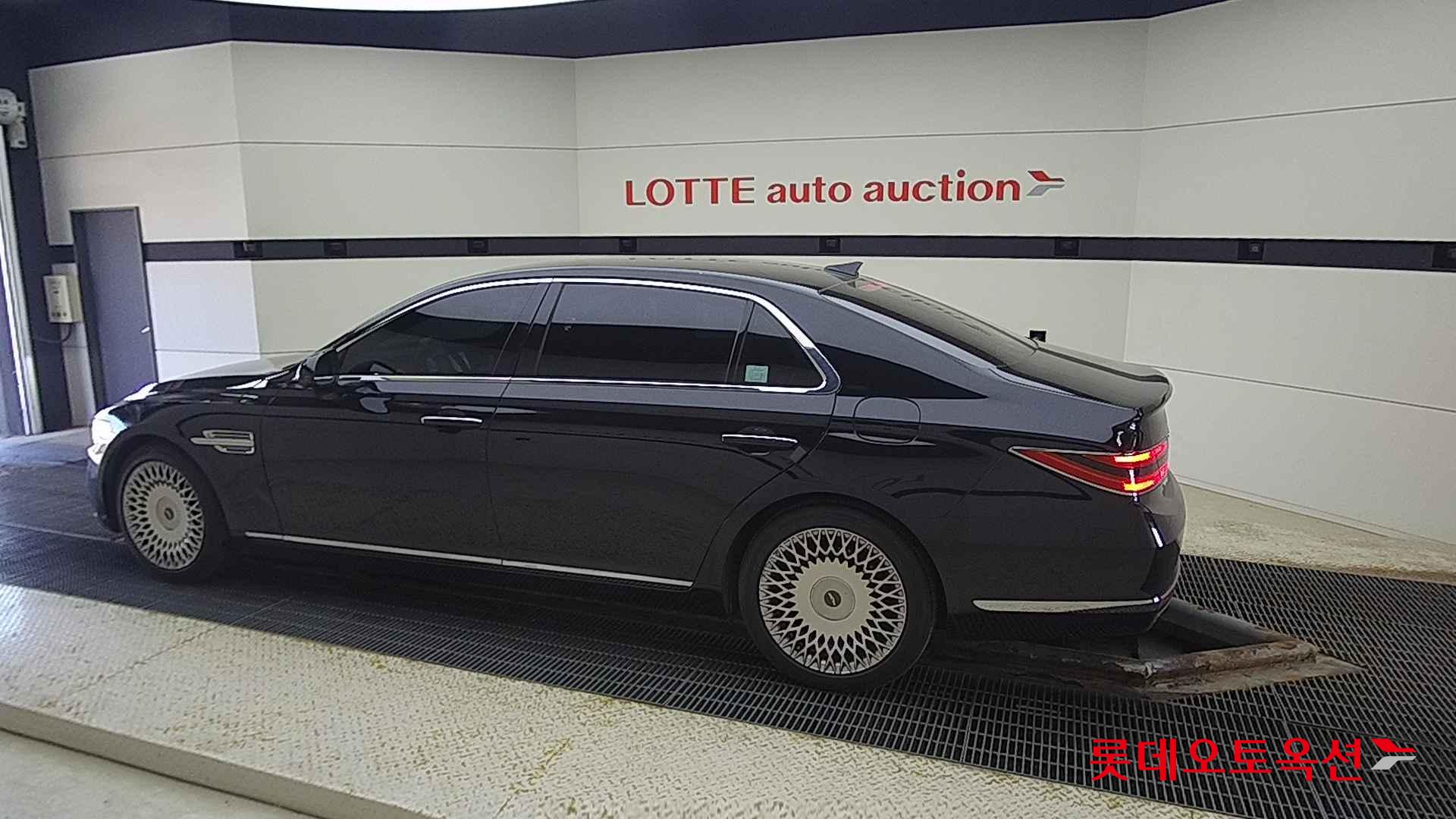 Hyundai G90 id 2684440 из Кореи 11