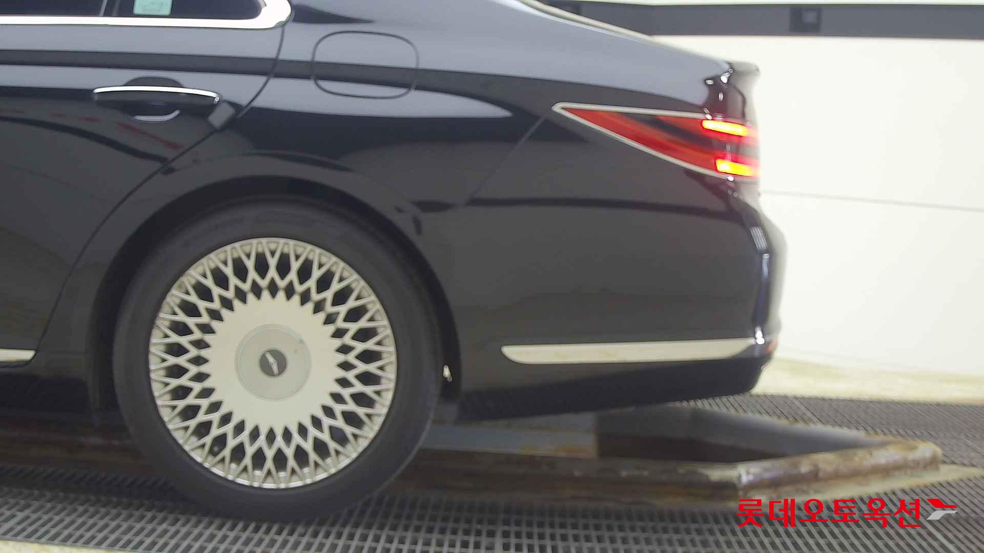 Hyundai G90 id 2684440 из Кореи 22